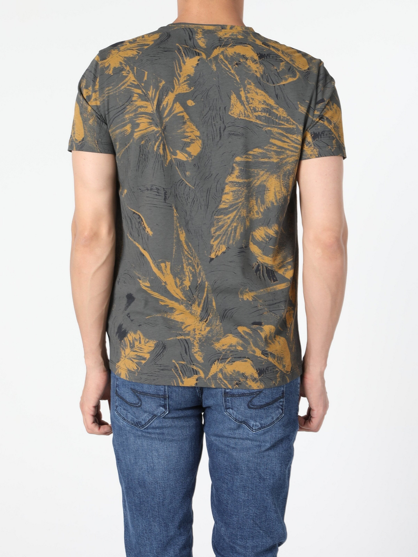 Футболка Colin’s модель CL1055211KHA Фото