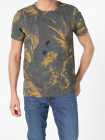 Футболка Colin’s модель CL1055211KHA Фото