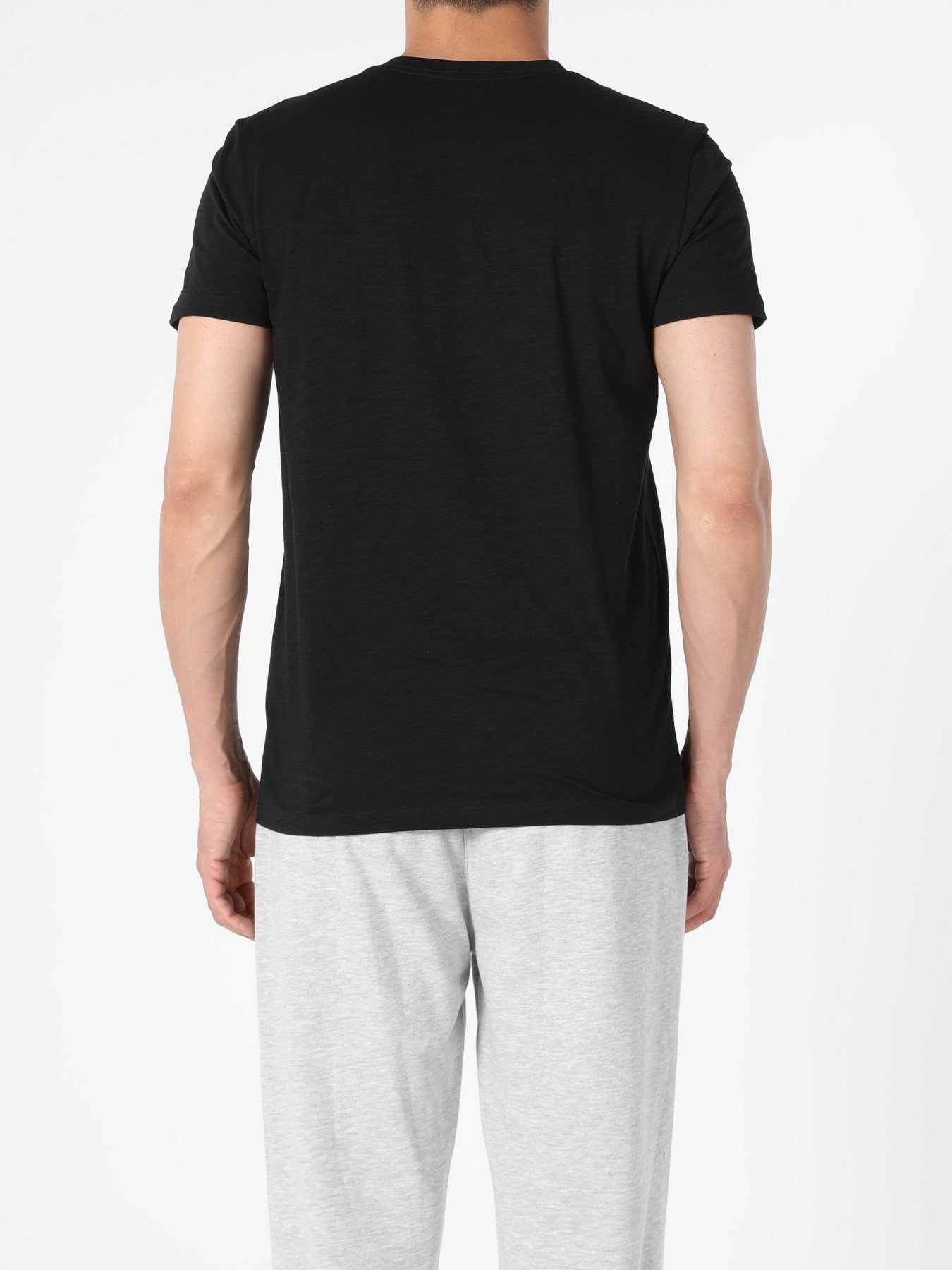 Футболка Colin’s модель CL1055312BLK Фото