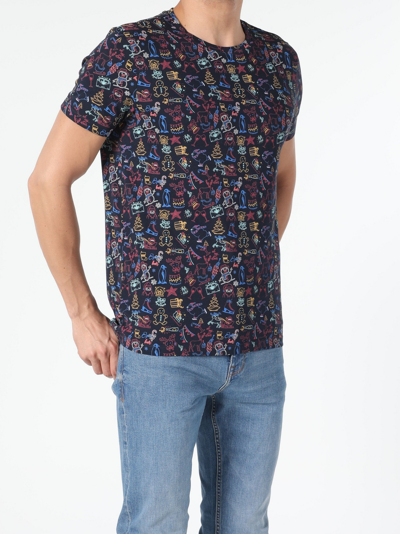 Футболка Colin’s модель CL1056534NAV Фото