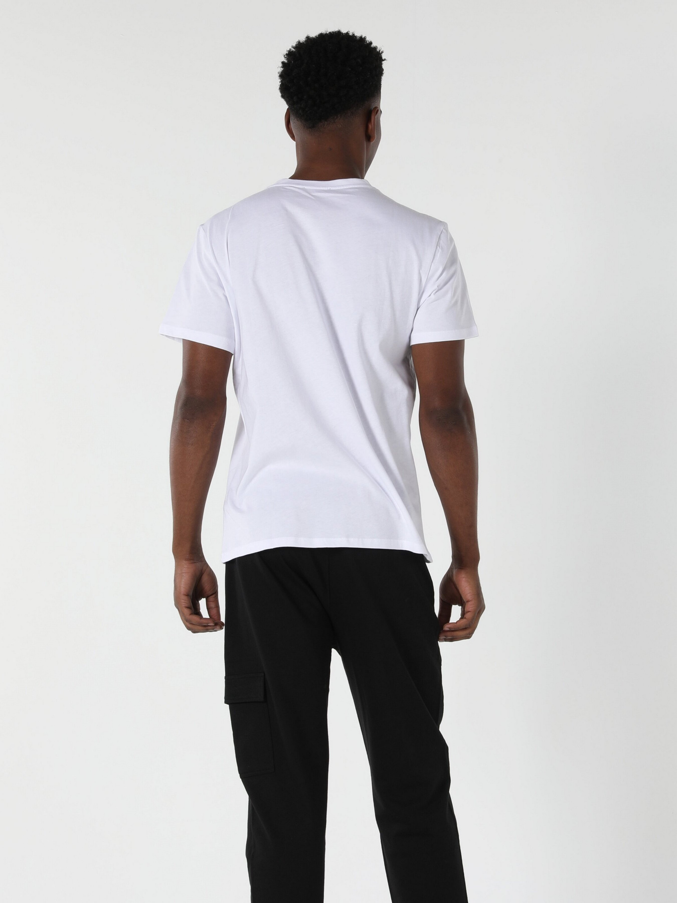 Футболка Colin’s модель CL1057065WHT Фото