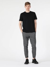 Футболка Colin’s модель CL1057072BLK Футболка Colin’s модель CL1057072BLK Фото