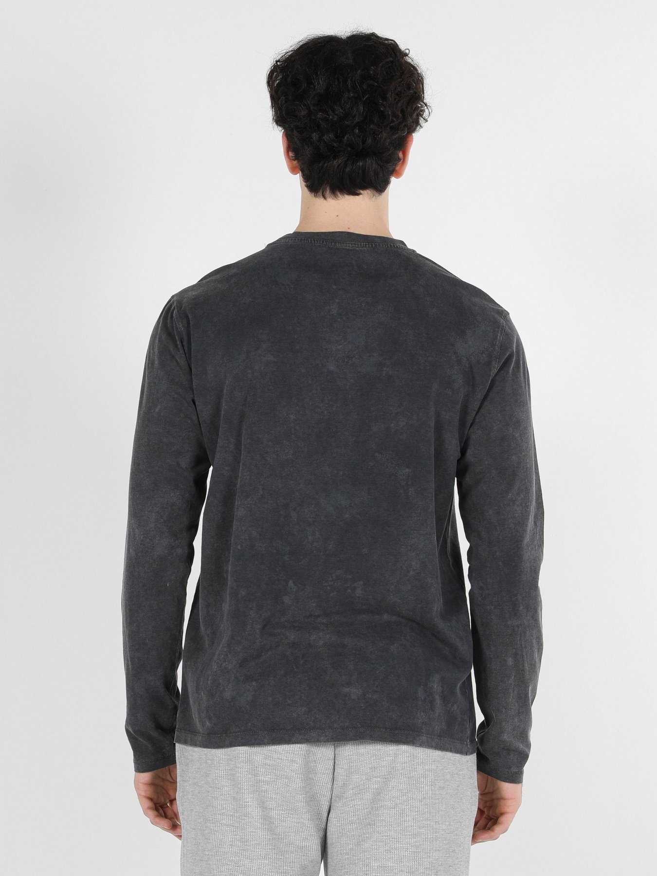 Лонгслів Colin’s модель CL1057371ANT Лонгслів Colin’s модель CL1057371ANT Фото