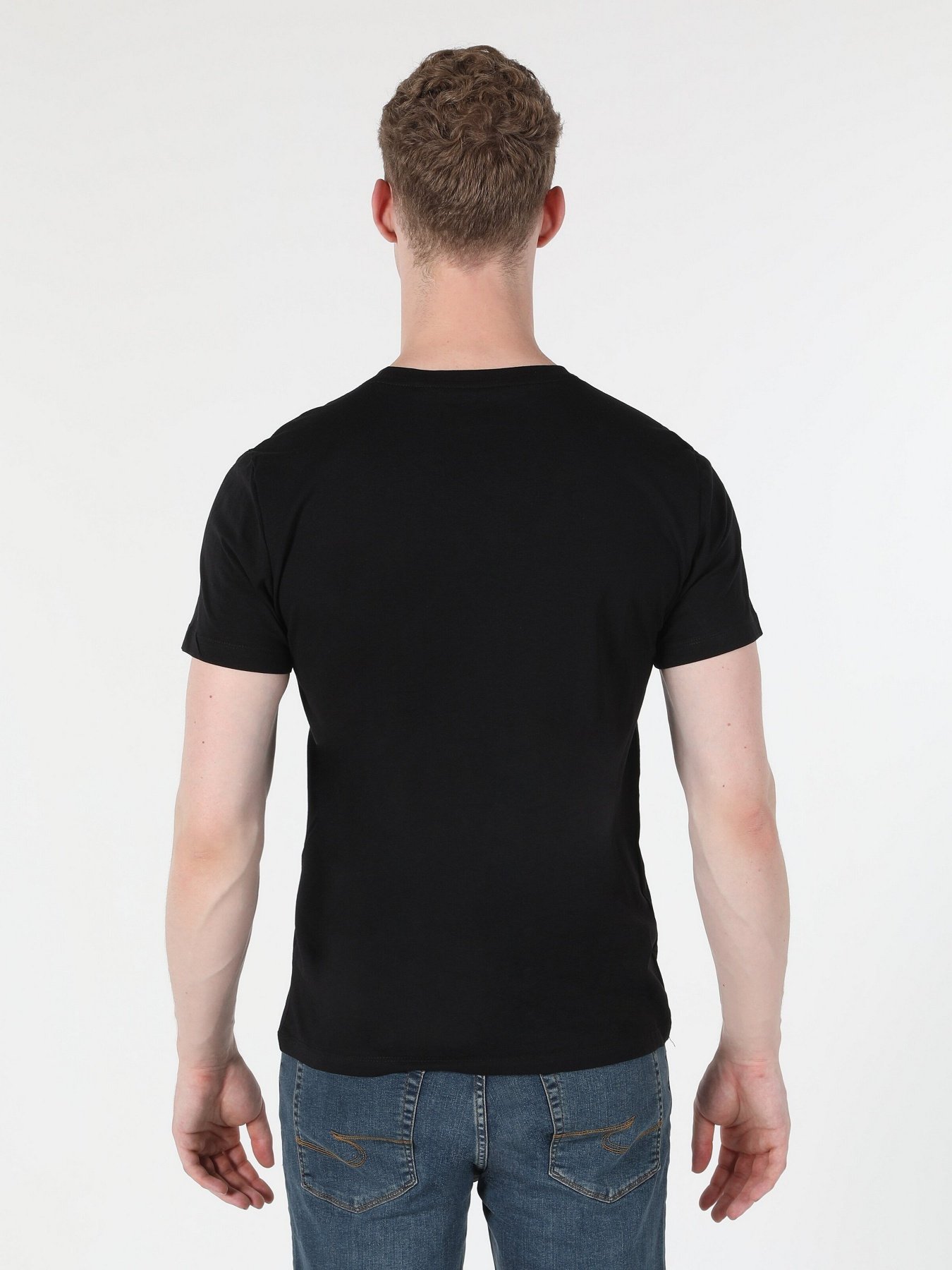 Футболка Colin’s модель CL1057573BLK Фото