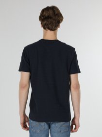 Футболка Colin’s модель CL1057773NAV Фото