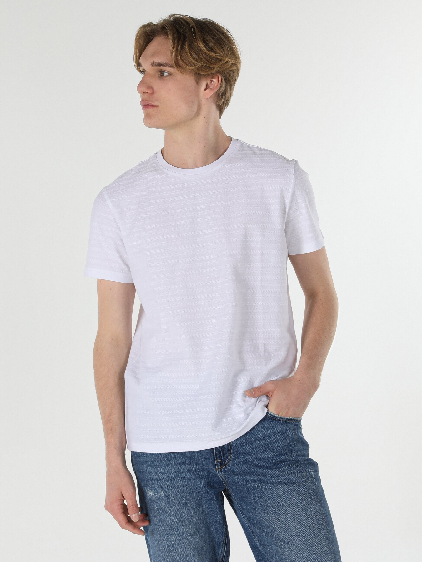 Футболка Colin’s модель CL1057773WHT Фото