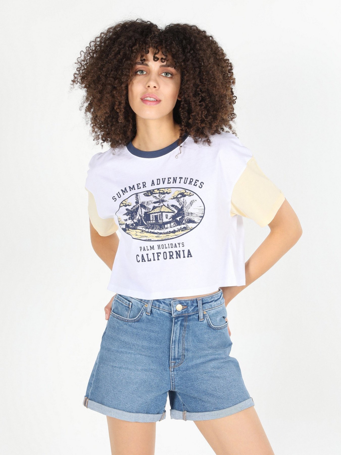 Футболка Colin’s модель CL1058141WHT Фото