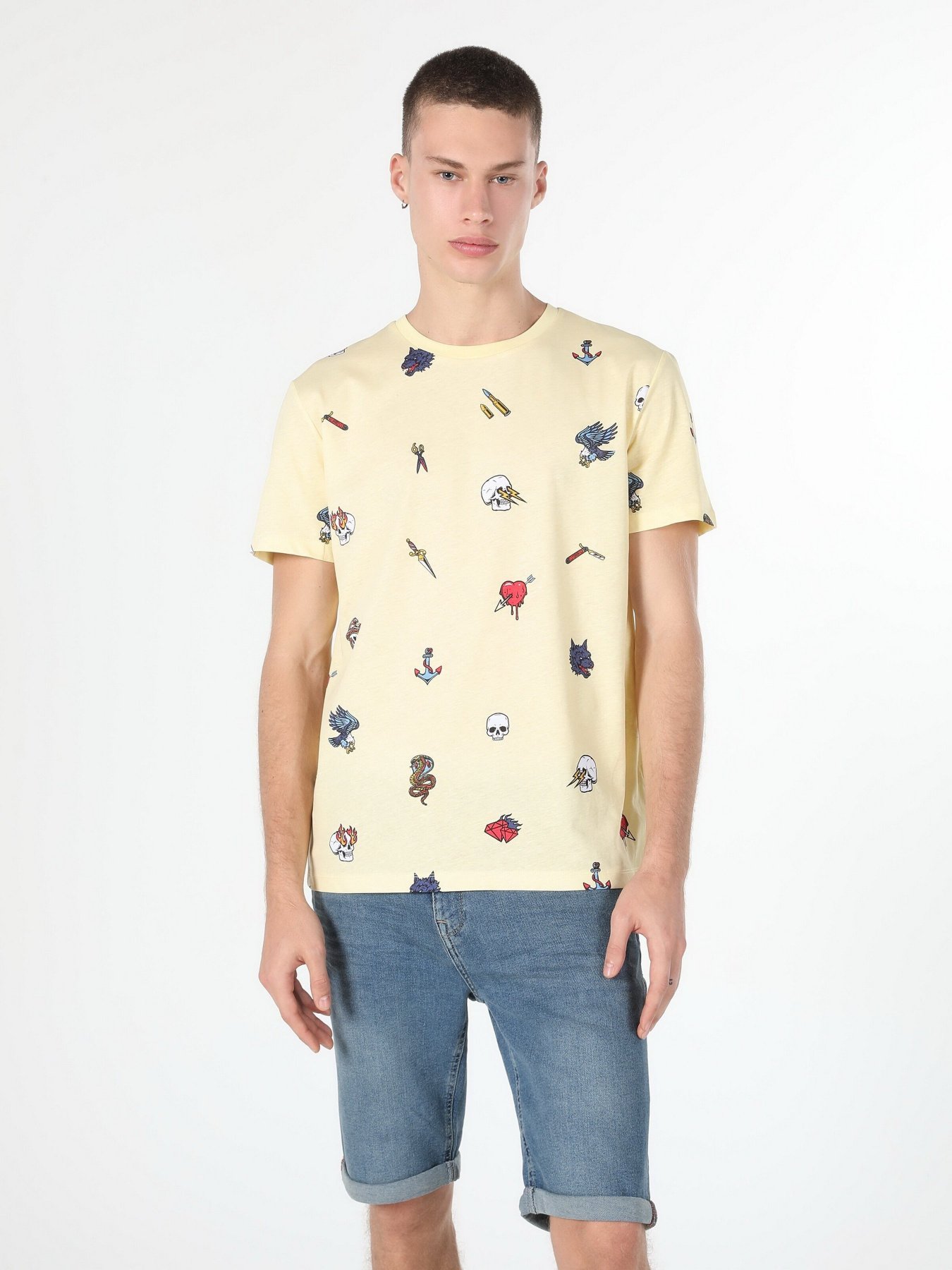 Футболка Colin’s модель CL1058663LYL Фото