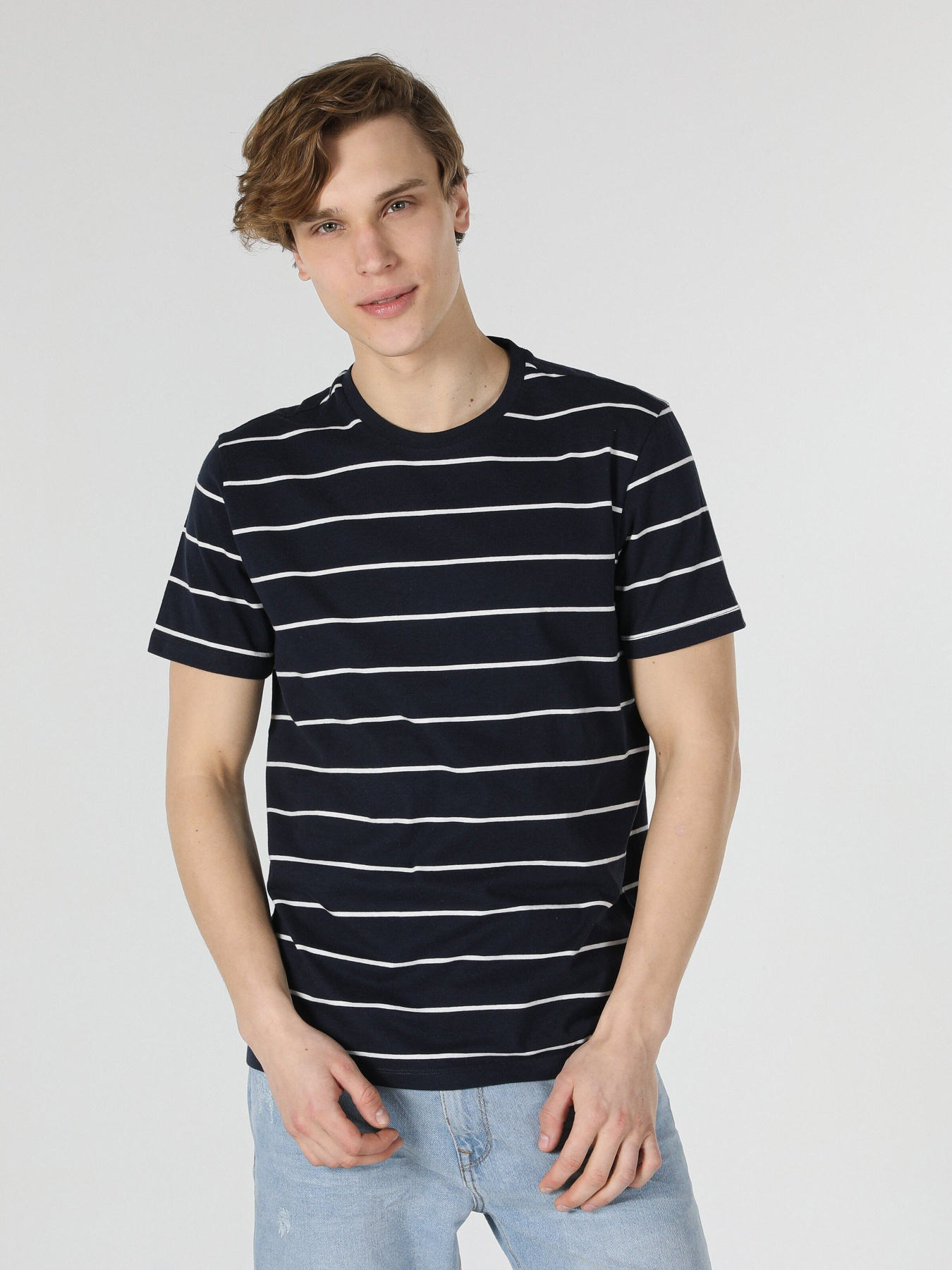 Футболка Colin’s модель CL1058682NAV Фото