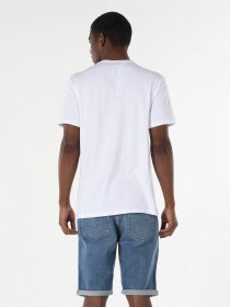 Футболка Colin’s модель CL1058688WHT Фото