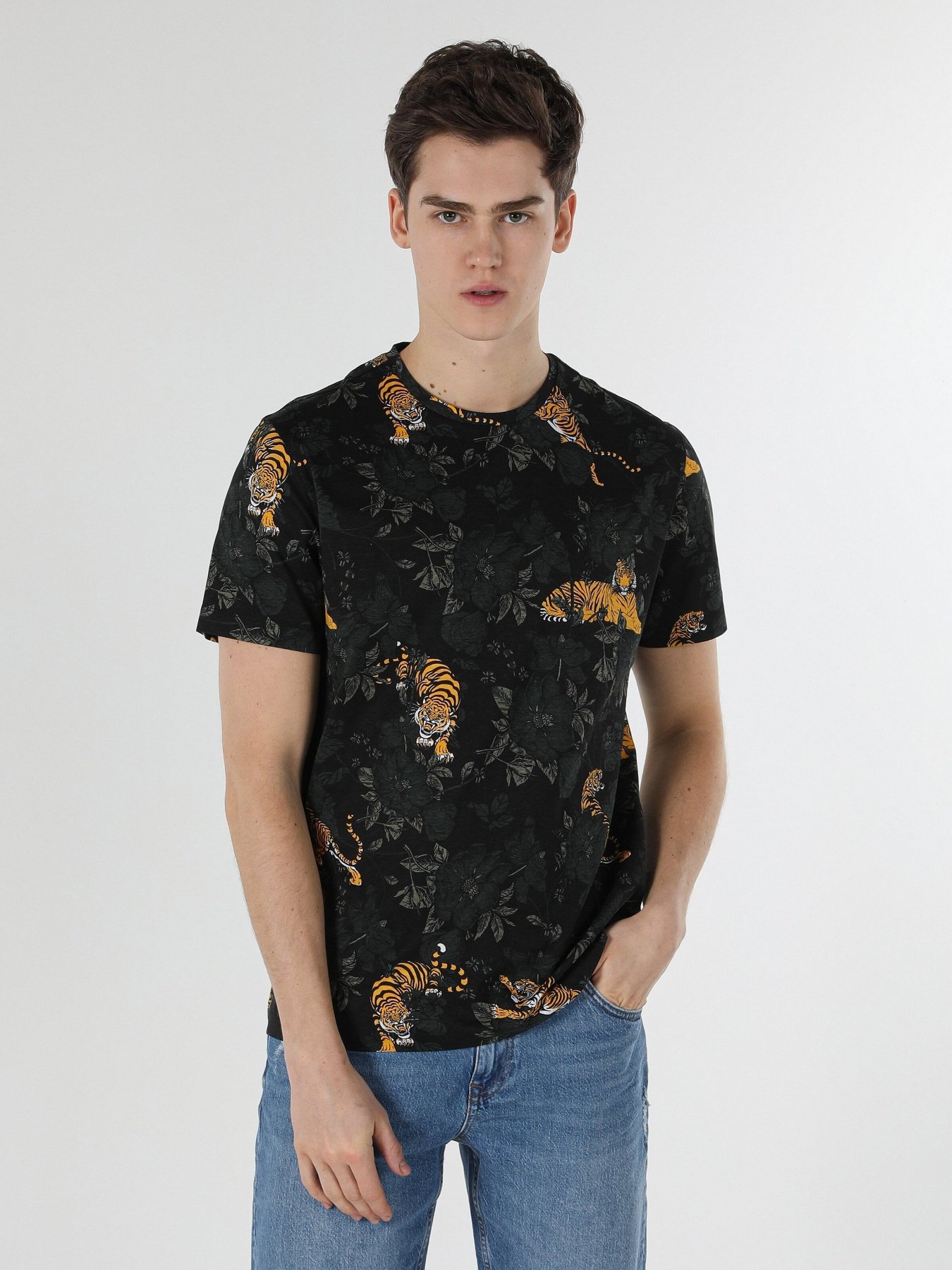 Футболка Colin’s модель CL1058719BLK Фото