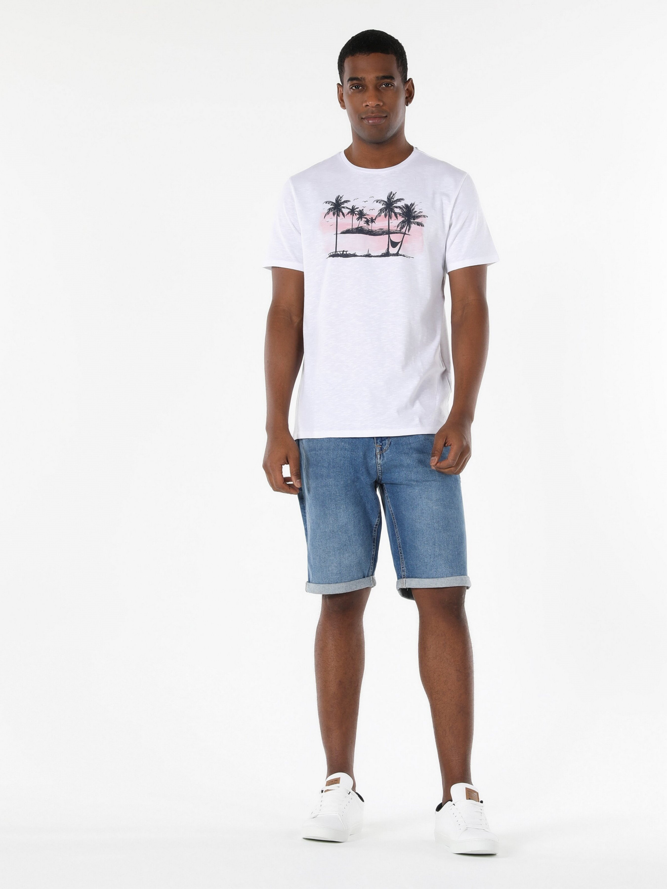 Футболка Colin’s модель CL1058830WHT Фото