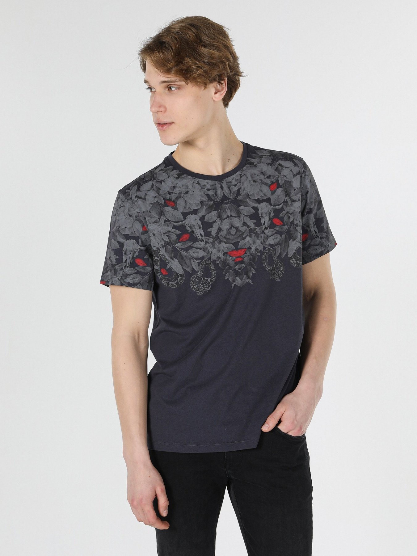 Футболка Colin’s модель CL1058842ANT Фото