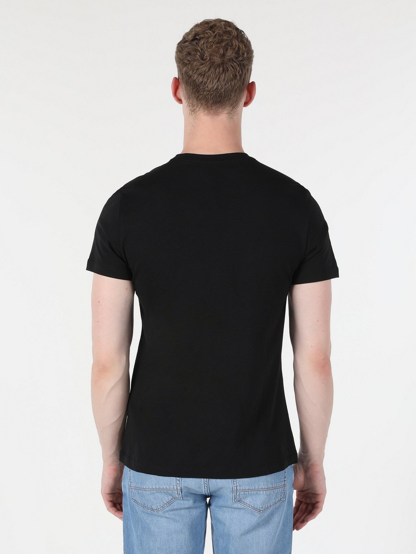 Футболка Colin’s модель CL1058876BLK Фото