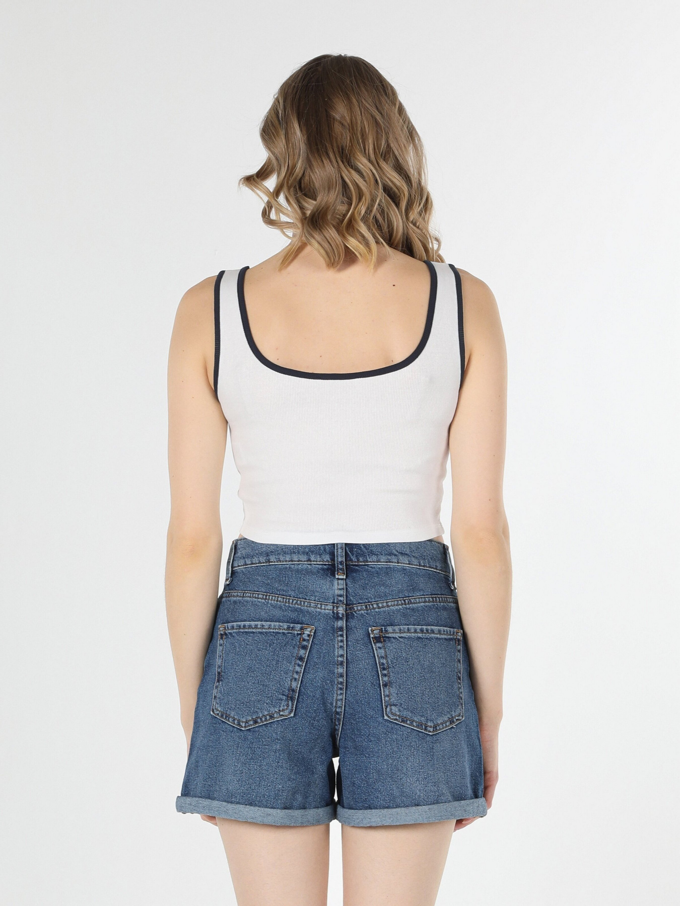 Топ Colin’s модель CL1059044WHT Фото