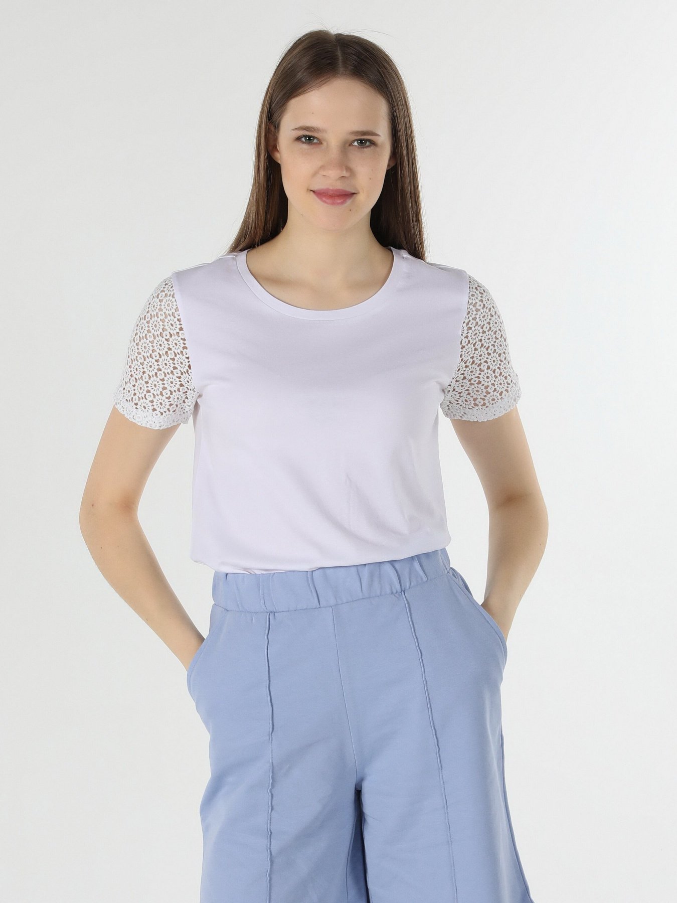 Футболка Colin’s модель CL1059125WHT Фото