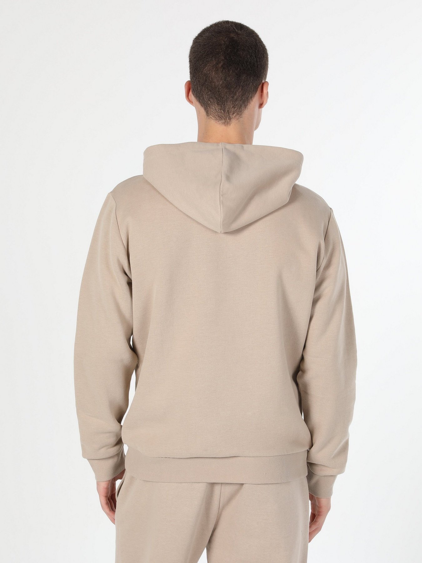 Реглан Colin’s модель CL1059712BEI Фото