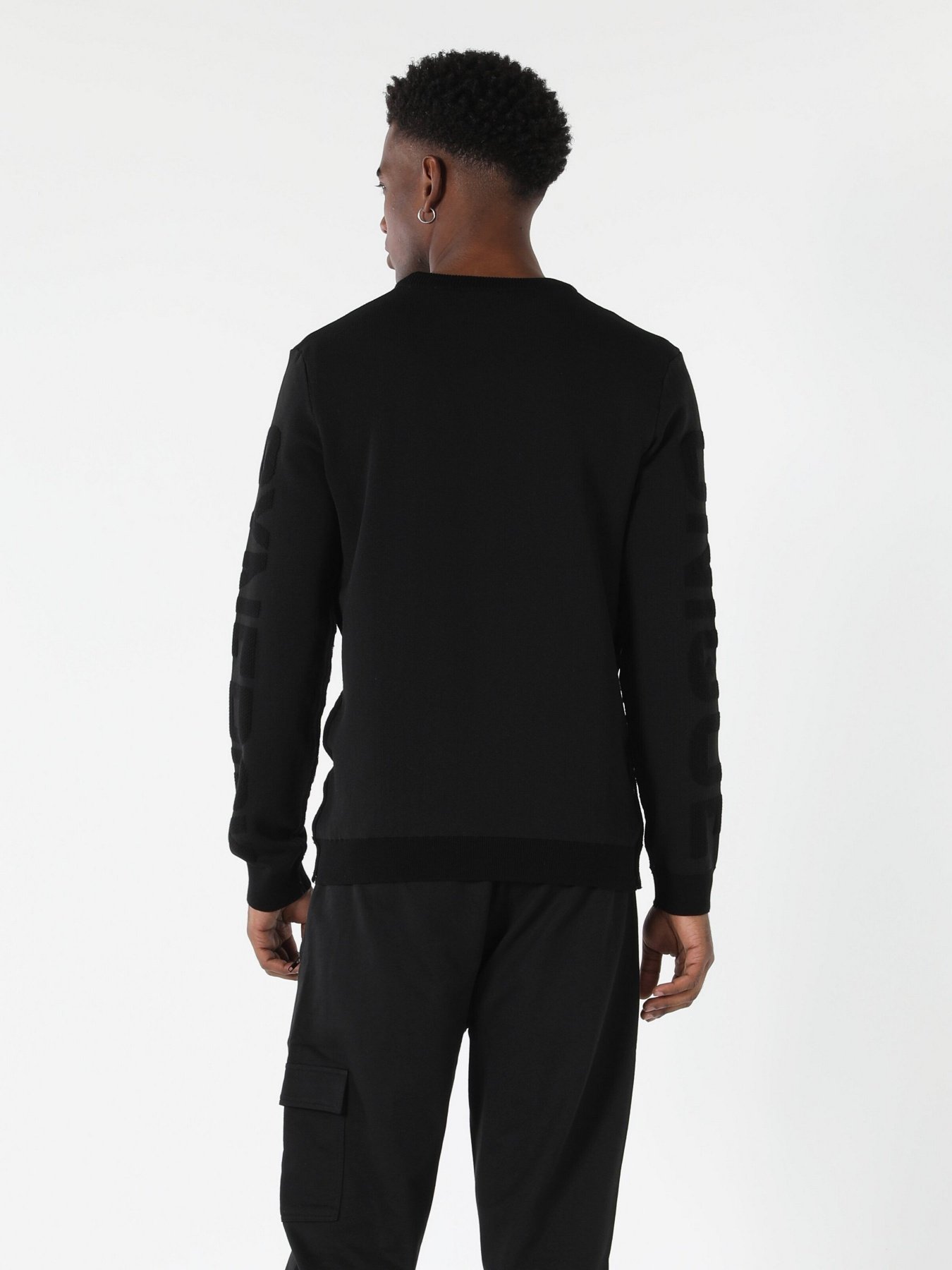 Джемпер Colin’s модель CL1056649BLK Фото