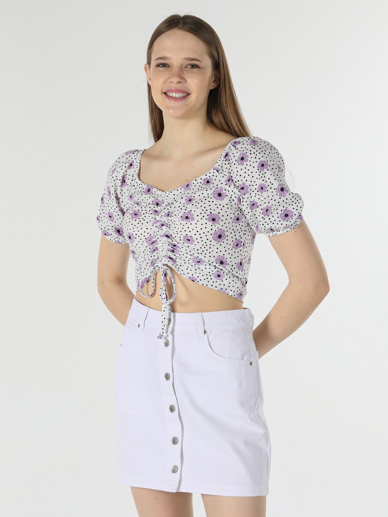 Футболка Colin’s модель CL1058791WHT Футболка Colin’s модель CL1058791WHT Фото