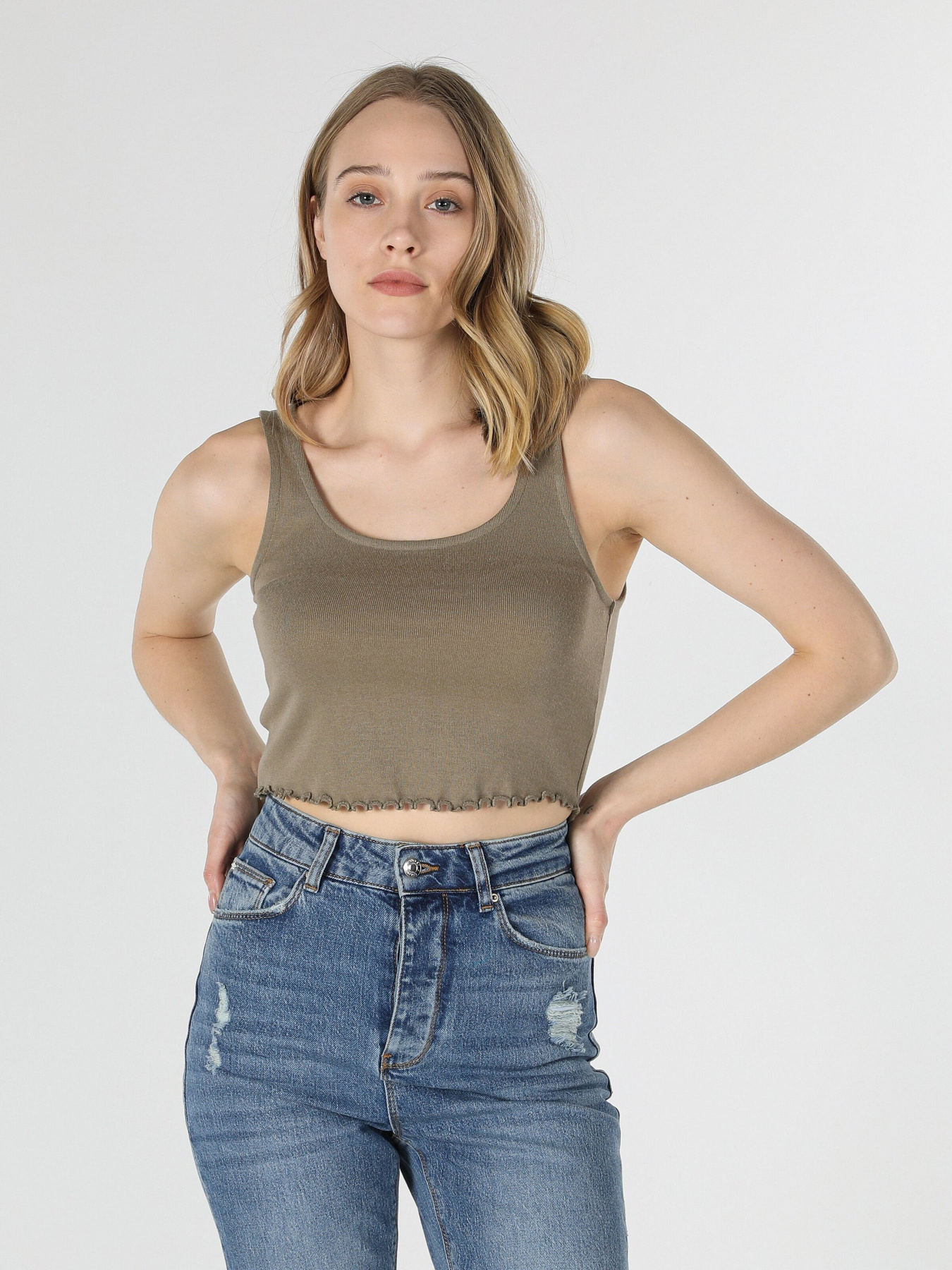 Топ Colin’s модель CL1059286KHA Фото