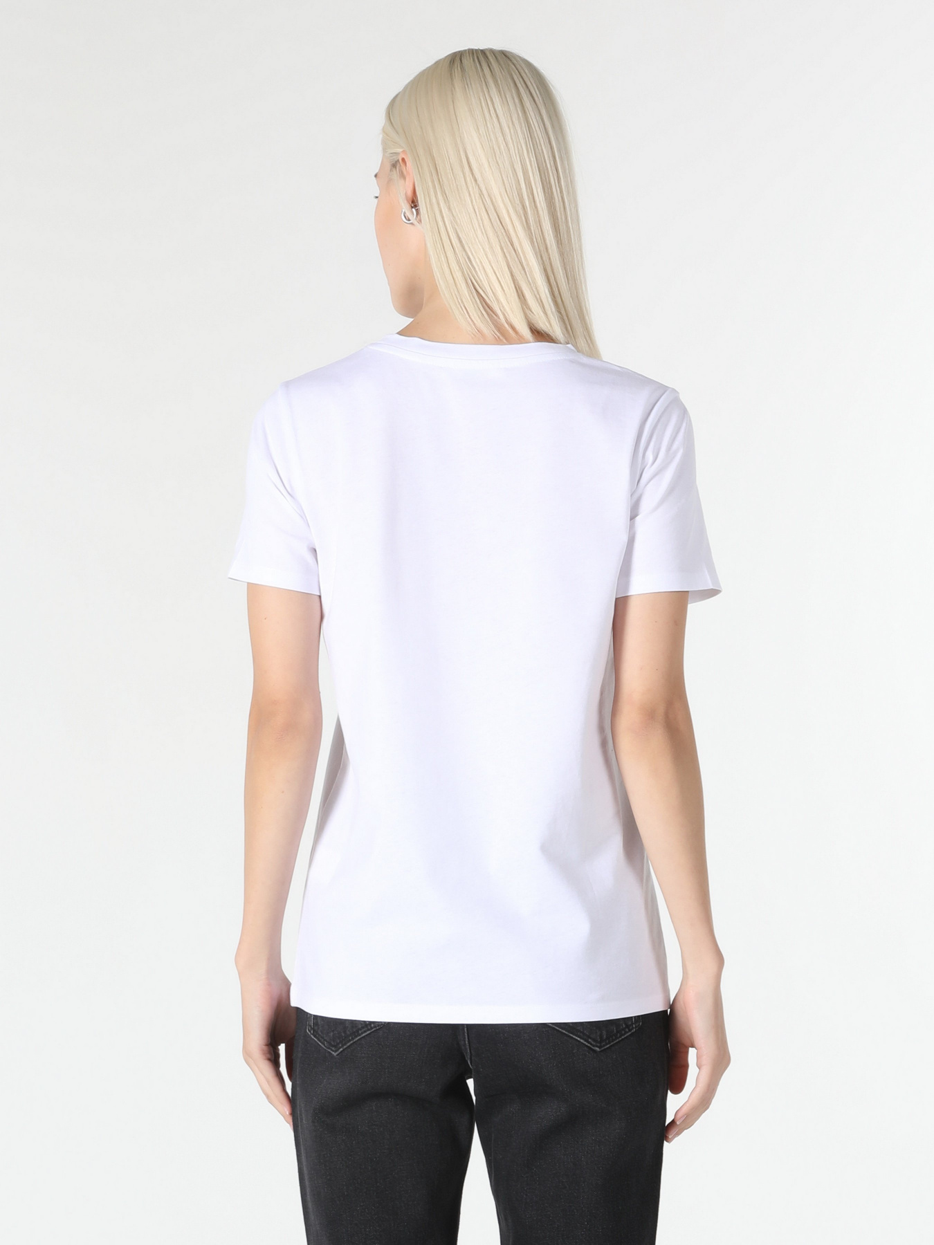 Футболка Colin’s модель CL1057342WHT Фото