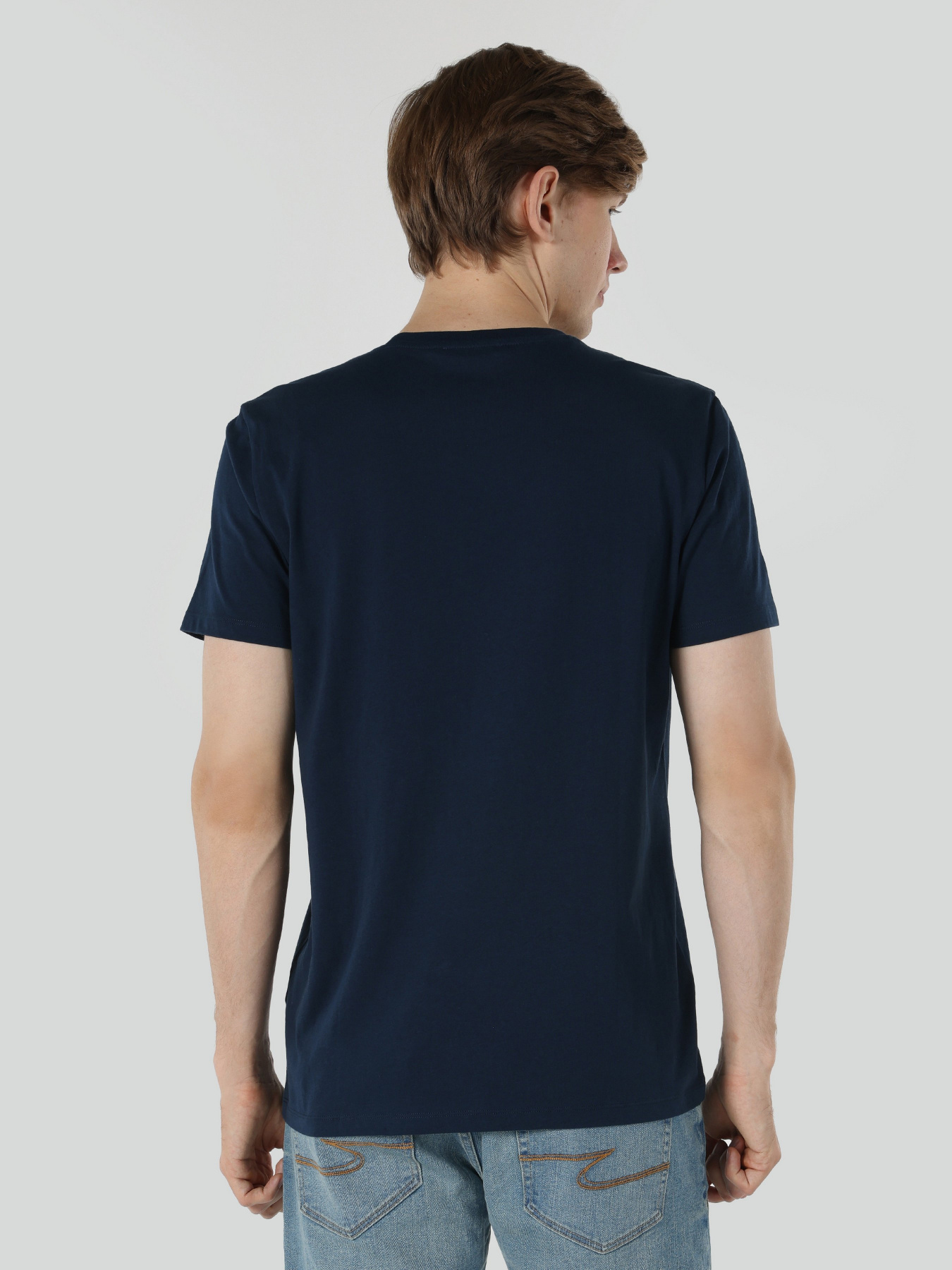 Футболка Colin’s модель CL1057737NAV Футболка Colin’s модель CL1057737NAV Фото