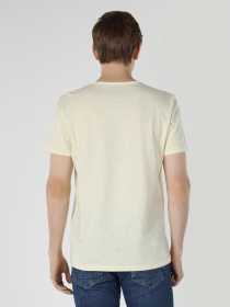 Футболка Colin’s модель CL1058580LYL Футболка Colin’s модель CL1058580LYL Фото