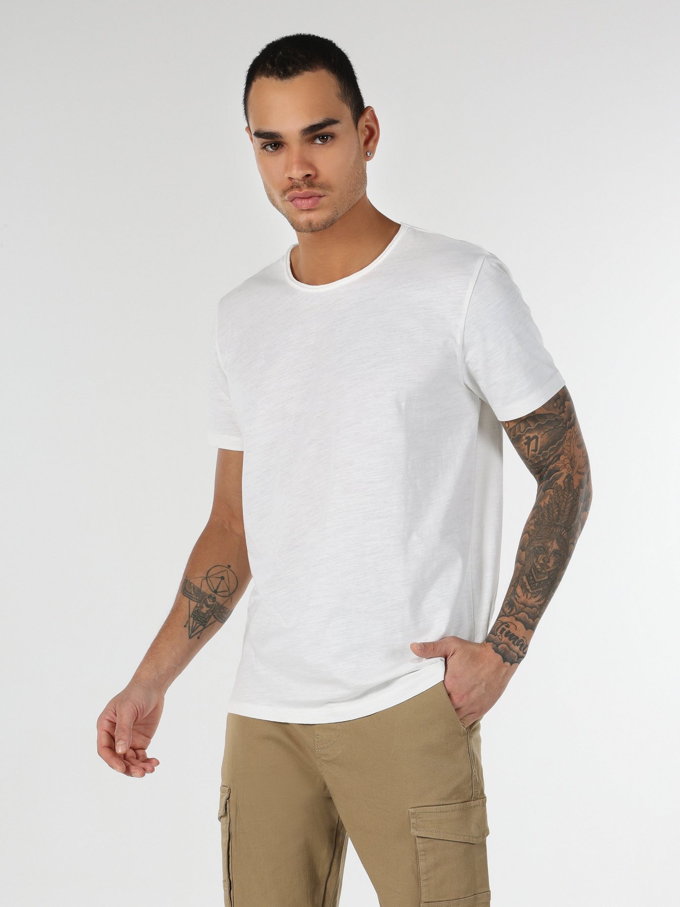 Футболка Colin’s модель CL1058580OFW Фото