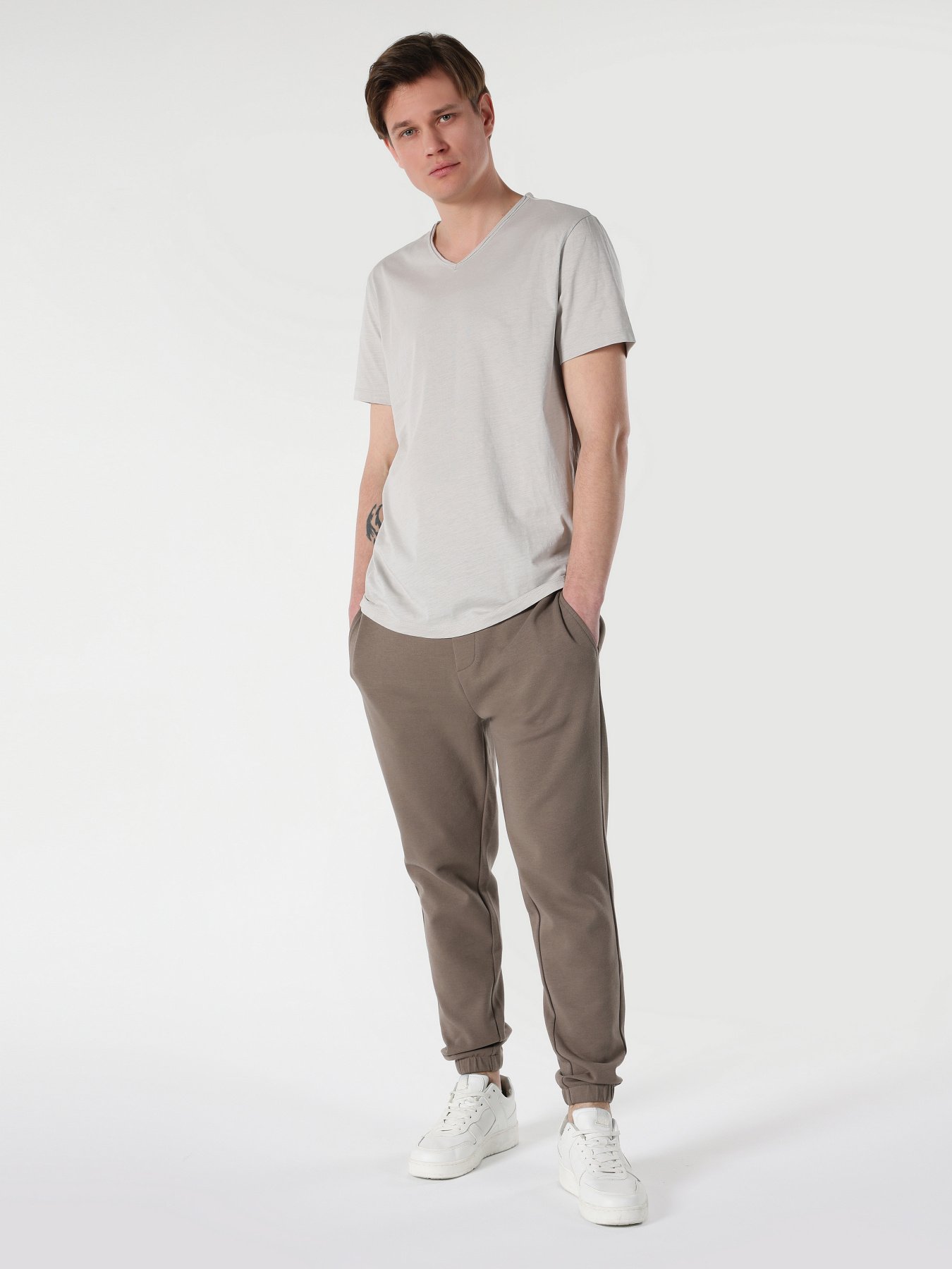 Футболка Colin’s модель CL1058584STN Фото