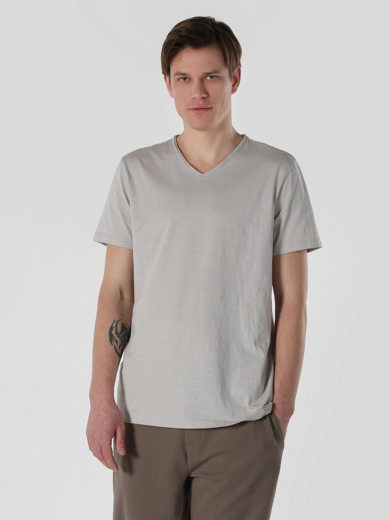 Футболка Colin’s модель CL1058584STN Фото