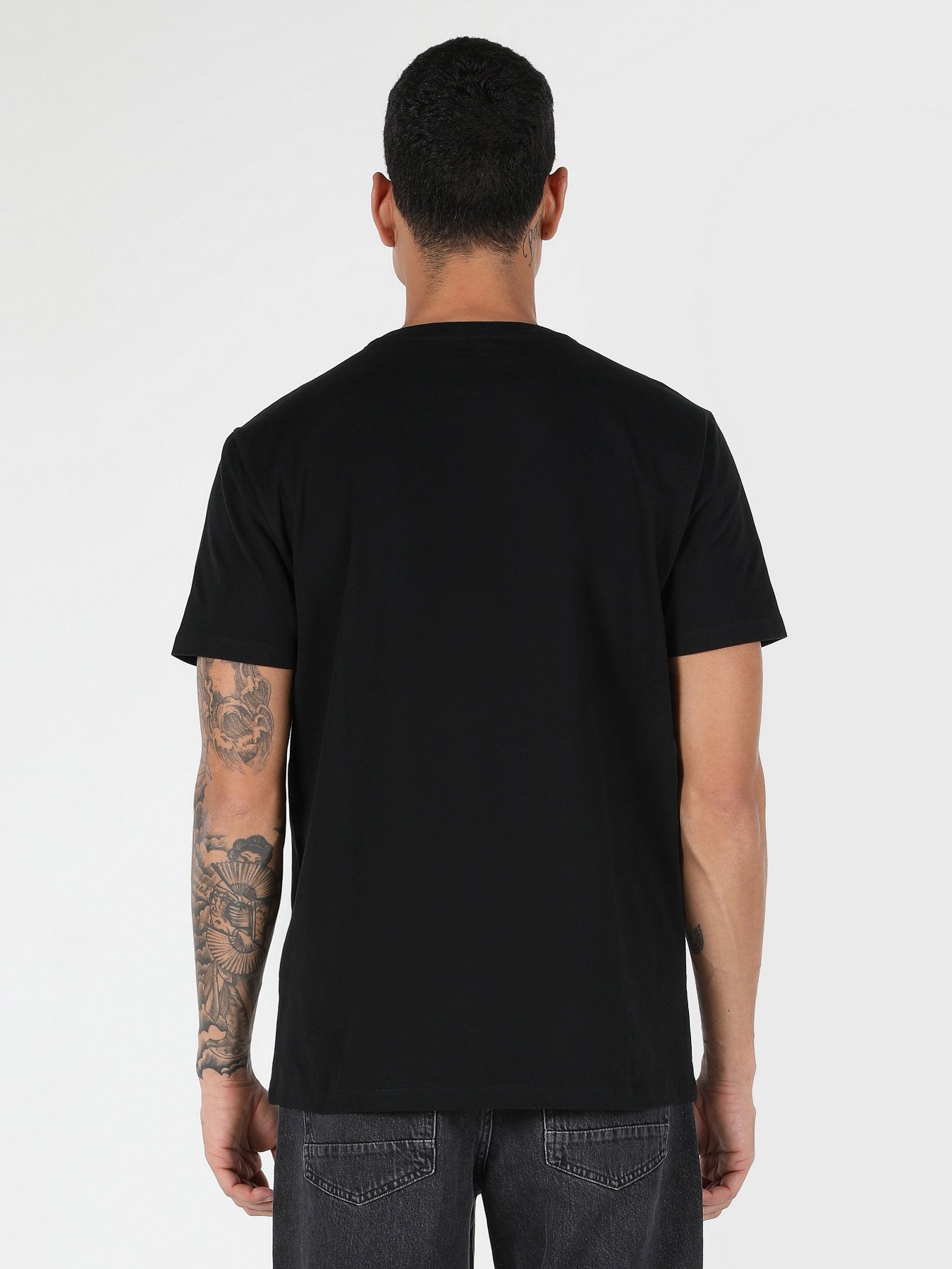 Футболка Colin’s модель CL1058592BLK Фото