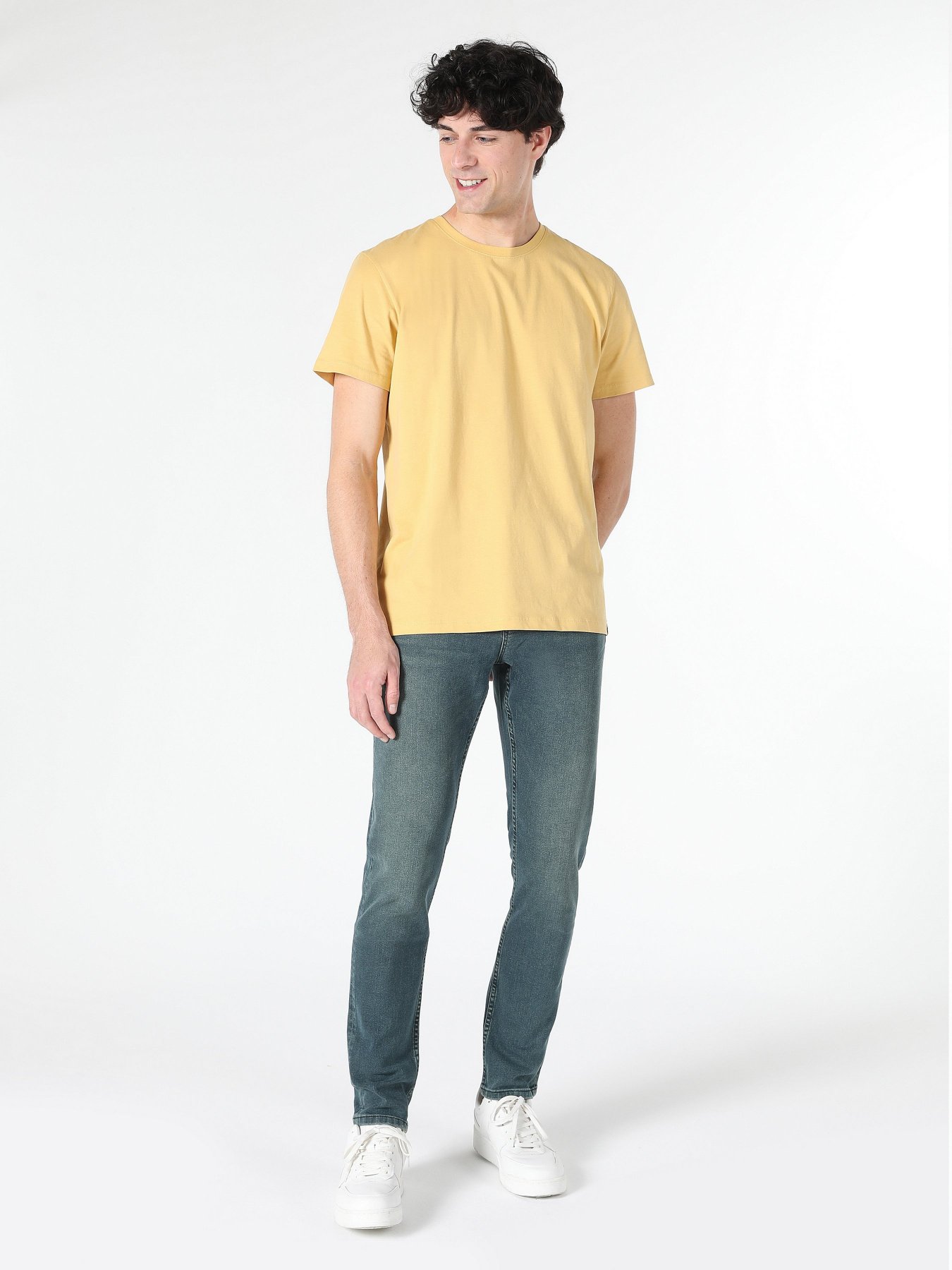 Футболка Colin’s модель CL1058592DYL Футболка Colin’s модель CL1058592DYL Фото