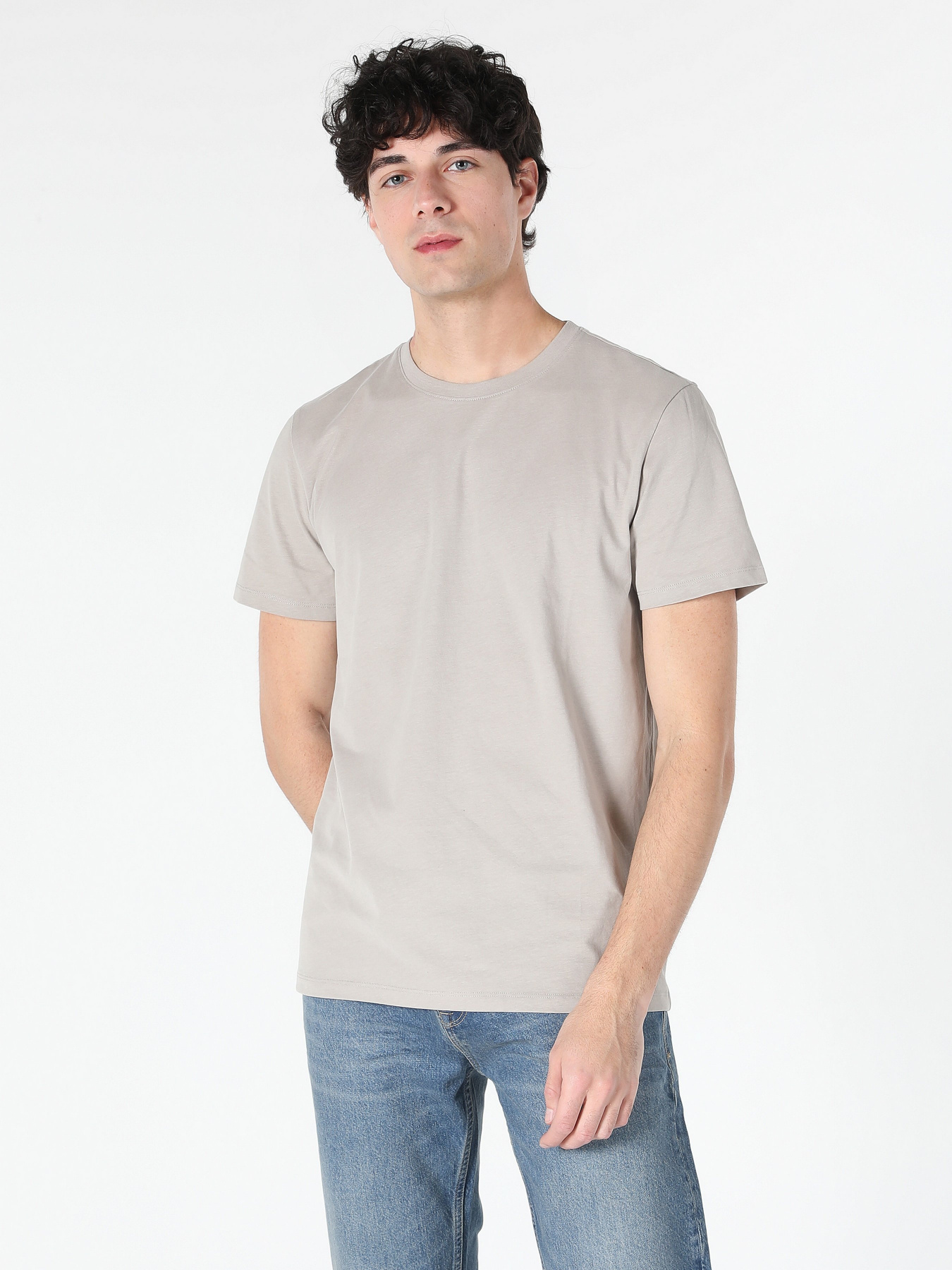 Футболка Colin’s модель CL1058592STN Фото