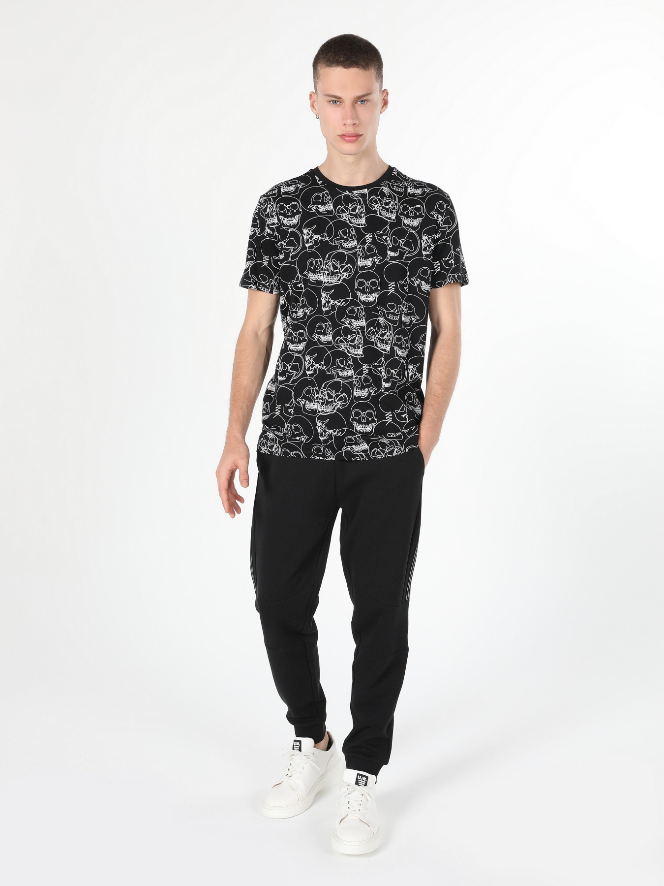 Футболка Colin’s модель CL1059608BLK Фото