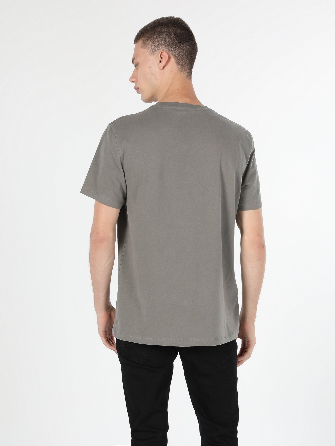 Футболка Colin’s модель CL1059868LKH Фото