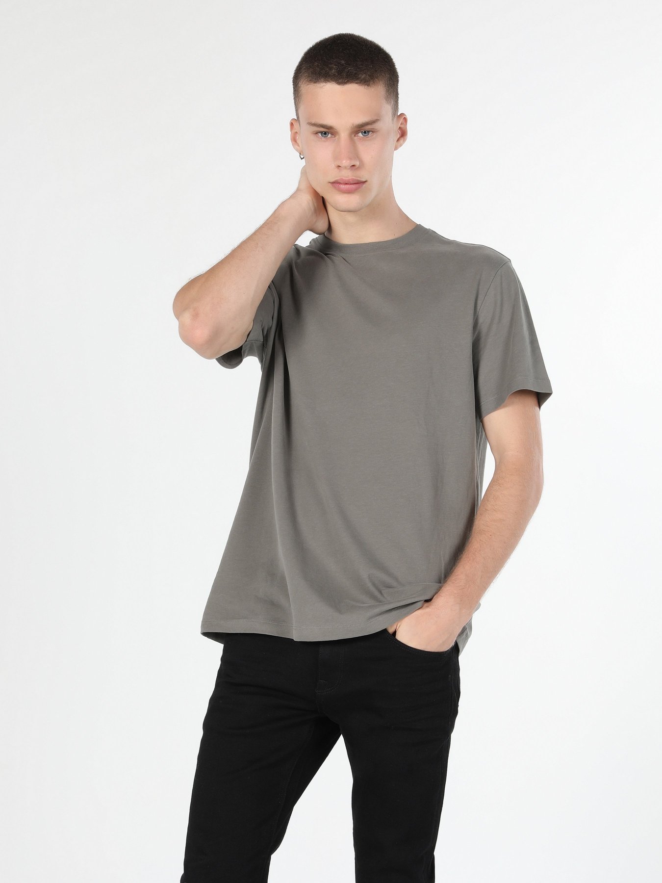 Футболка Colin’s модель CL1059868LKH Фото