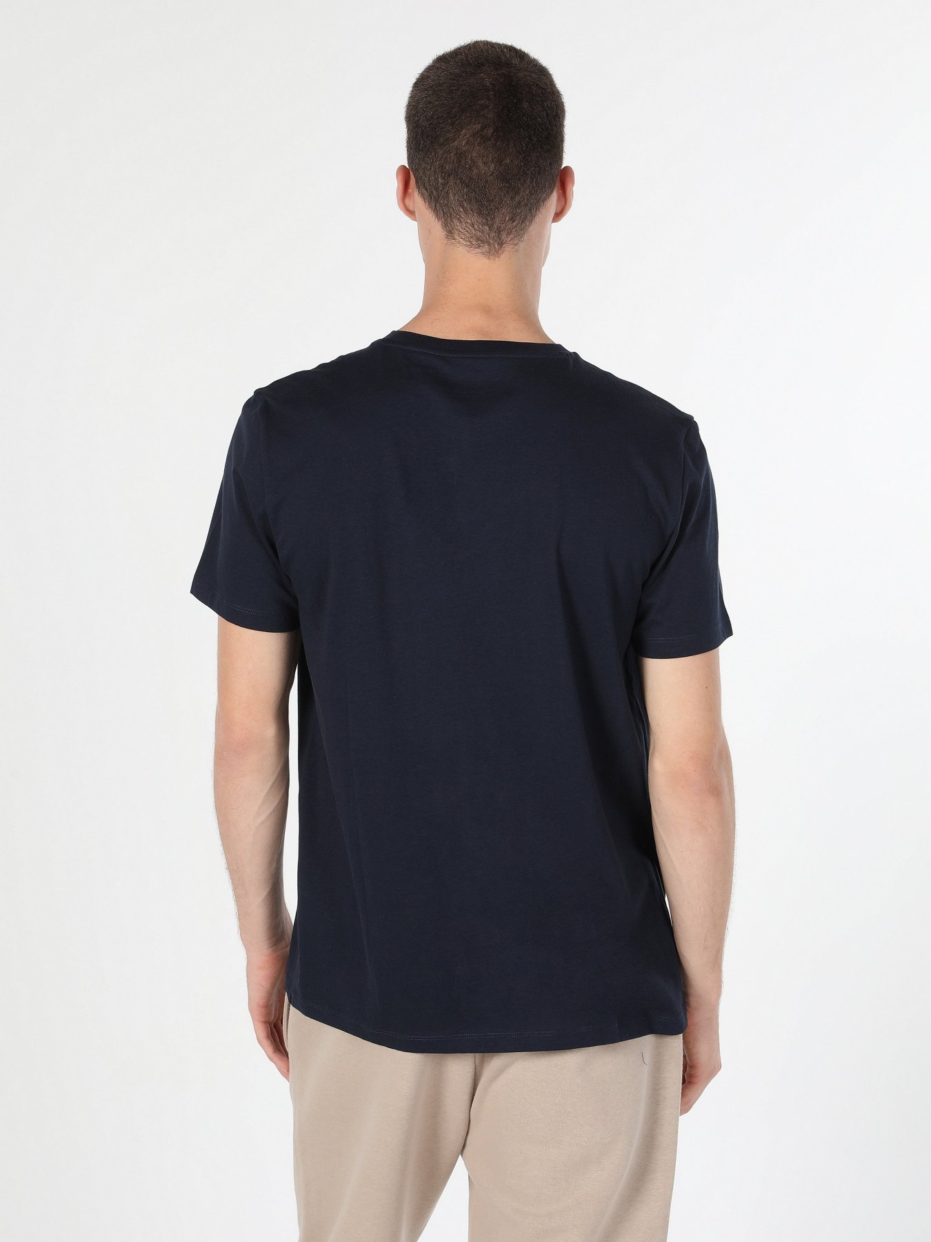 Футболка Colin’s модель CL1059878NAV Фото