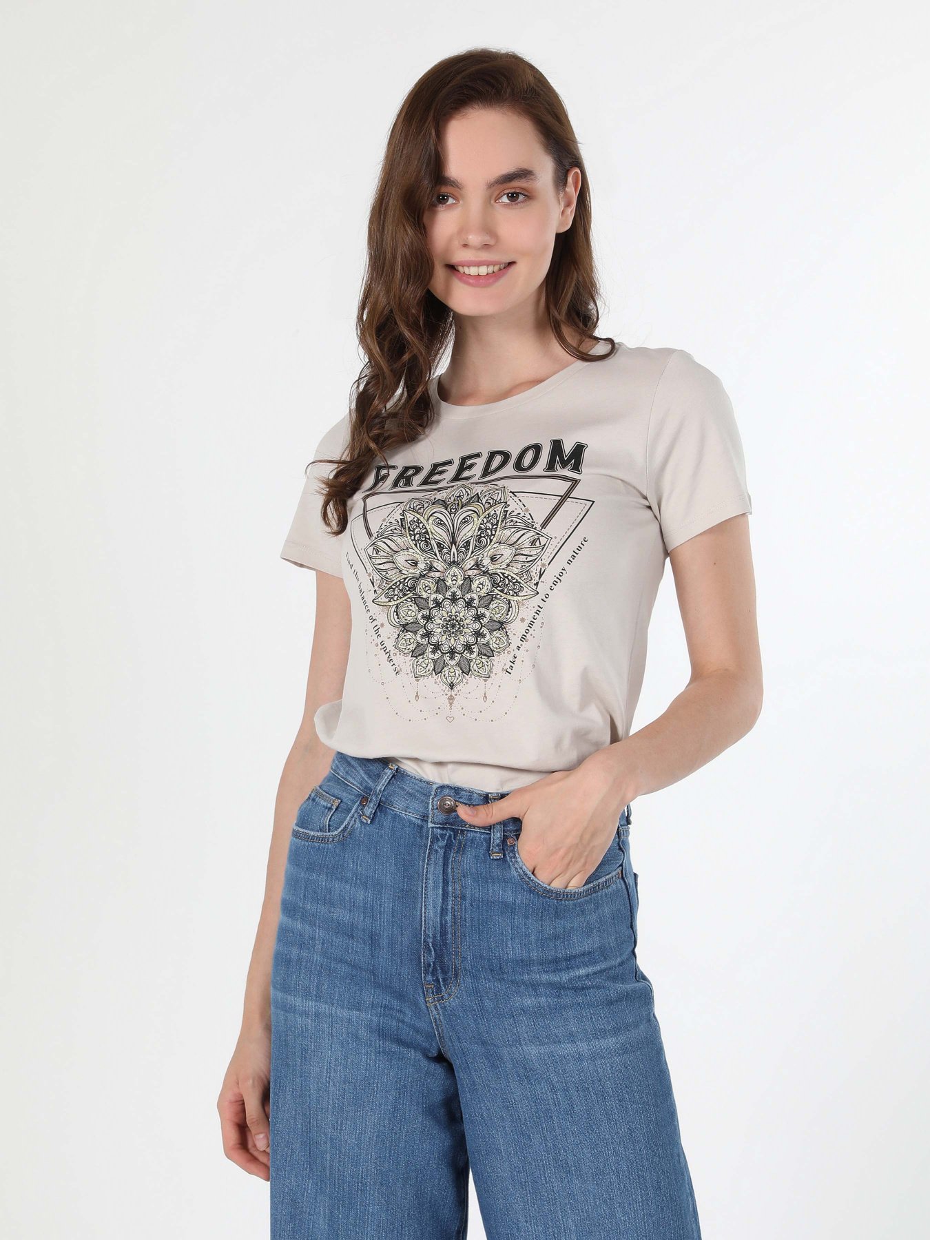 Футболка Colin’s модель CL1060505BEI Фото