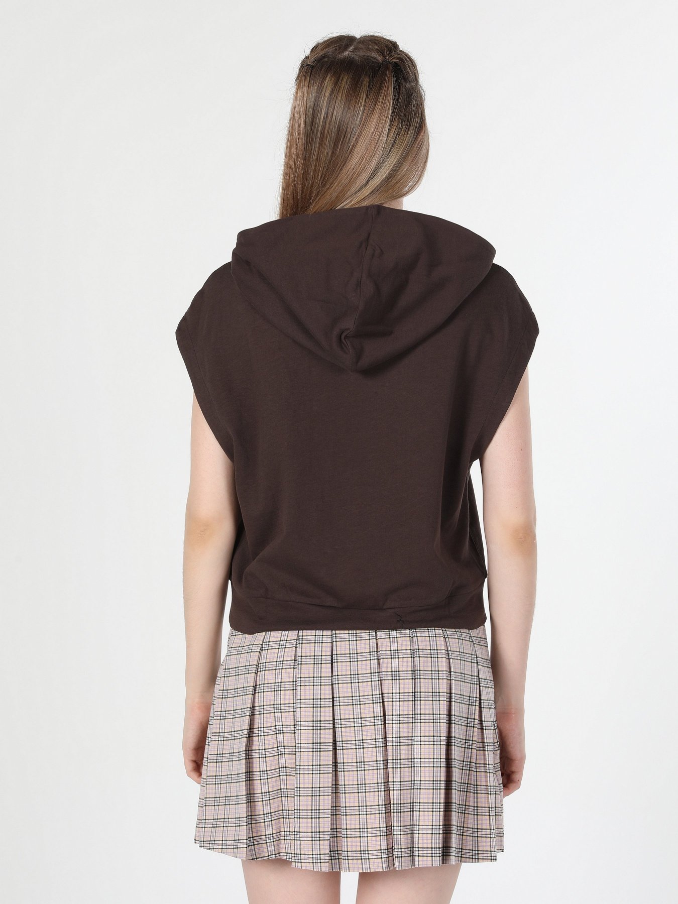 Футболка Colin’s модель CL1060582DBR Фото