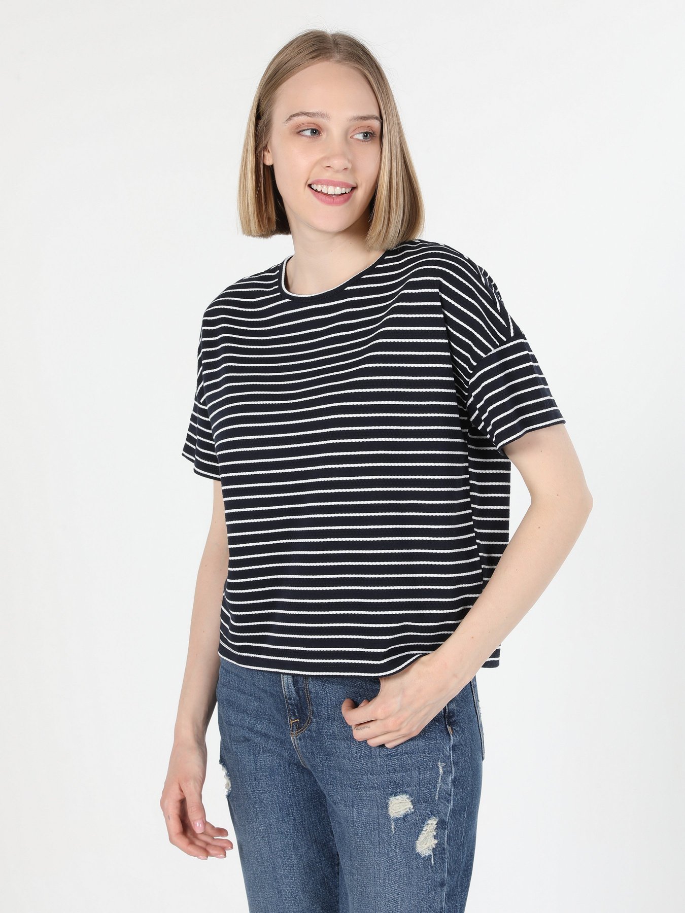 Футболка Colin’s модель CL1060584NAV Фото