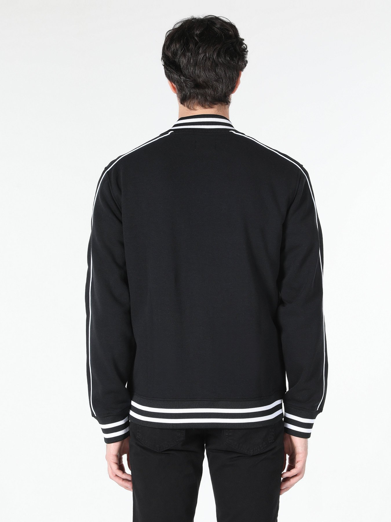 Ветровка Colin’s модель CL1061572BLK Фото