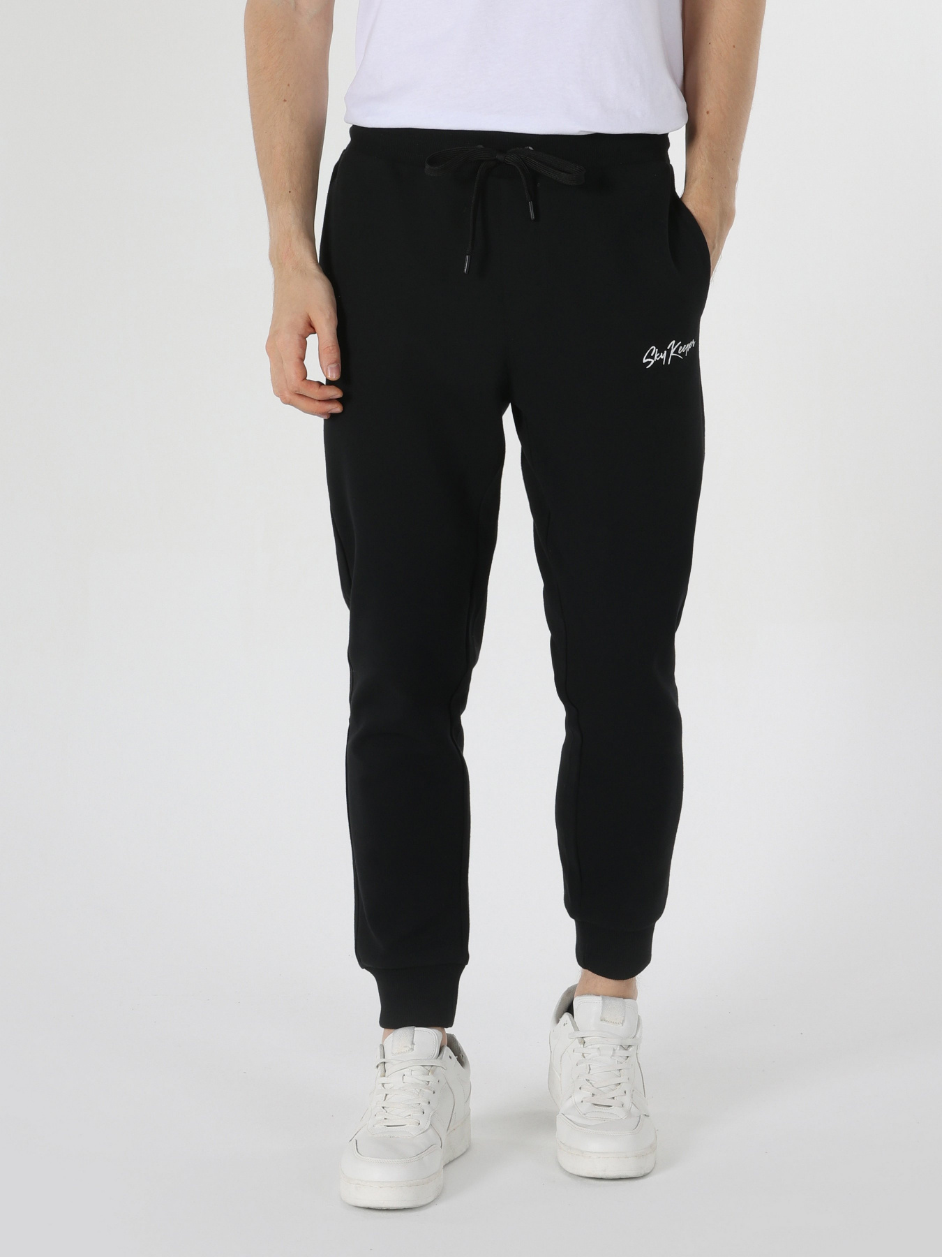 Джоггеры Colin’s модель CL1061774BLK Фото