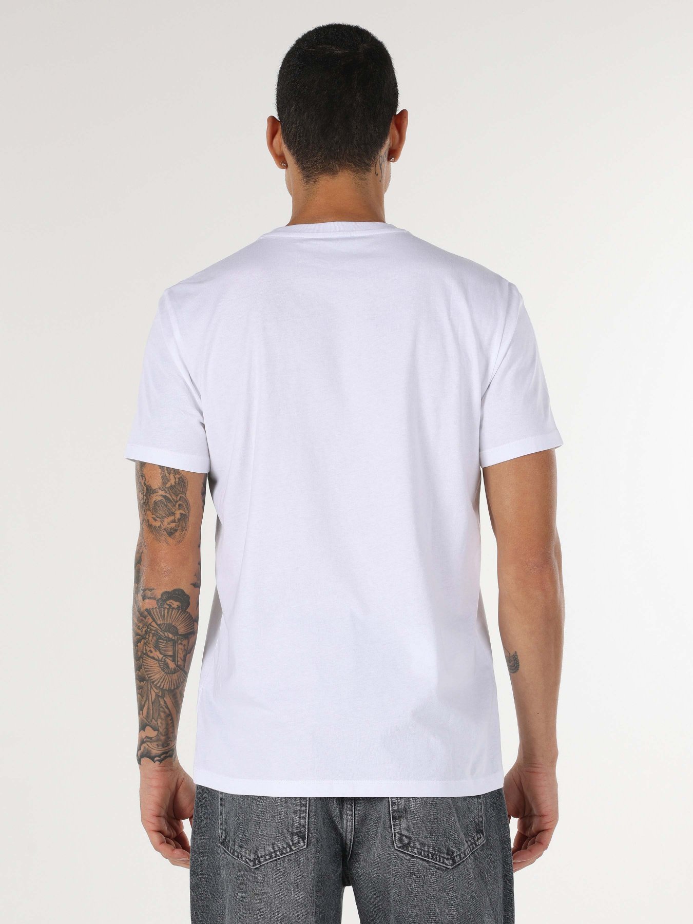 Футболка Colin’s модель CL1061808WHT Фото