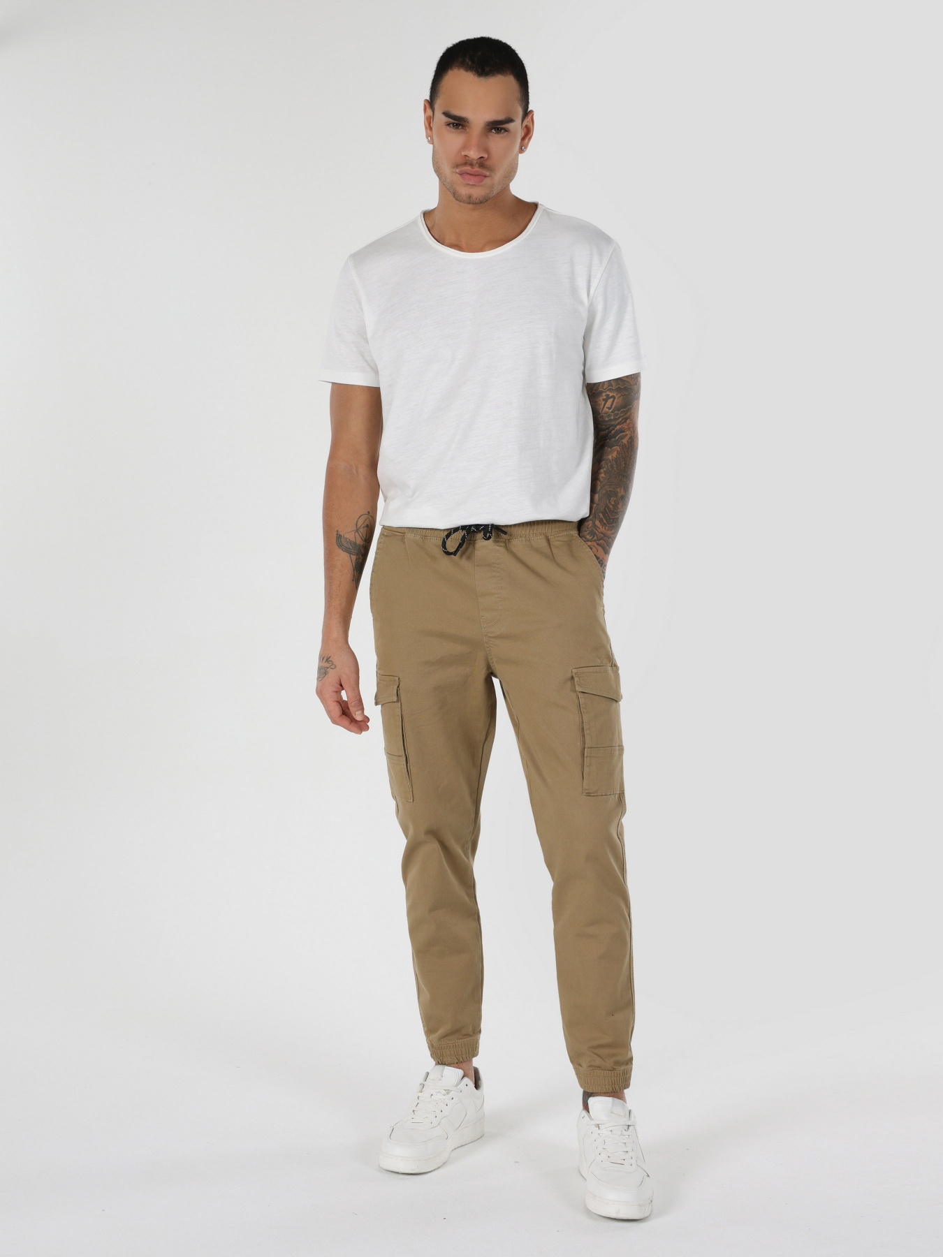 Джогери Colin’s модель CL1061856CML Фото