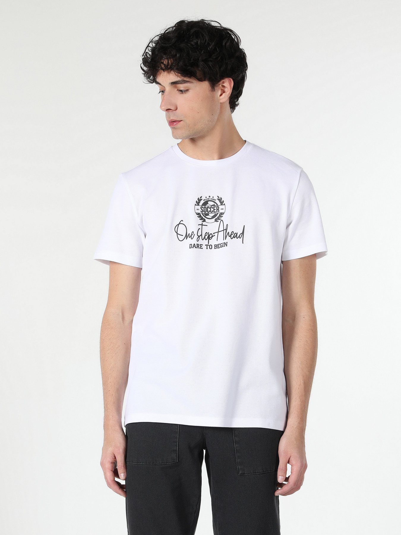 Футболка Colin’s модель CL1061857WHT Фото