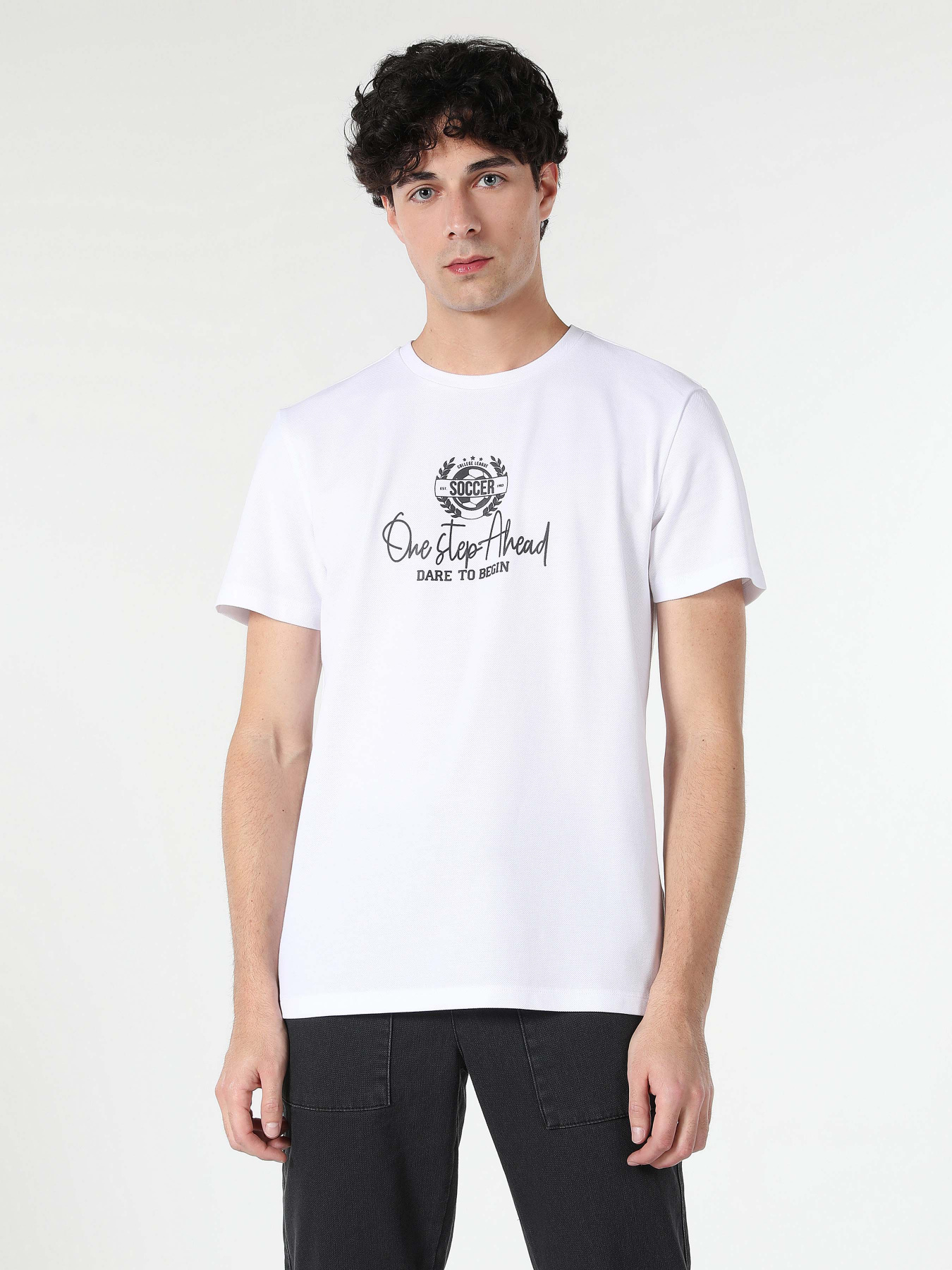 Футболка Colin’s модель CL1061857WHT Фото