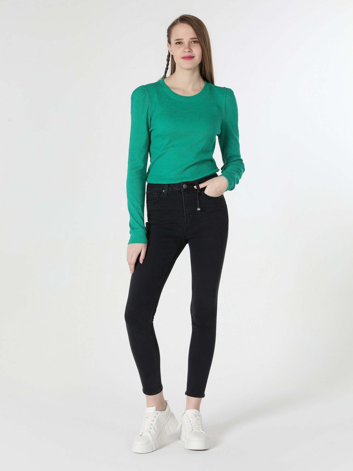 Блуза Colin’s модель CL1061930GRN Блуза Colin’s модель CL1061930GRN Фото