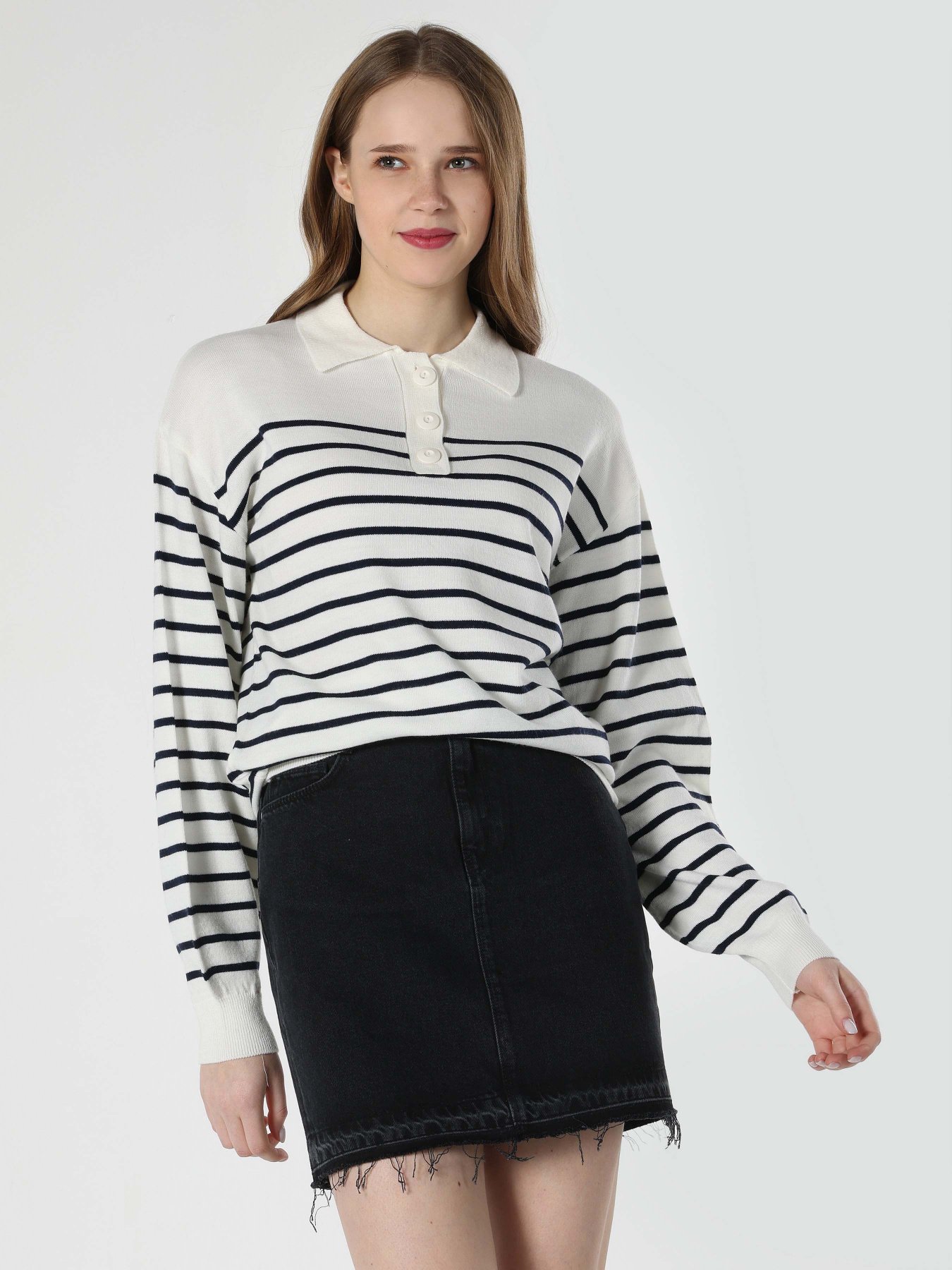 Джемпер Colin’s модель CL1061976ECR Фото