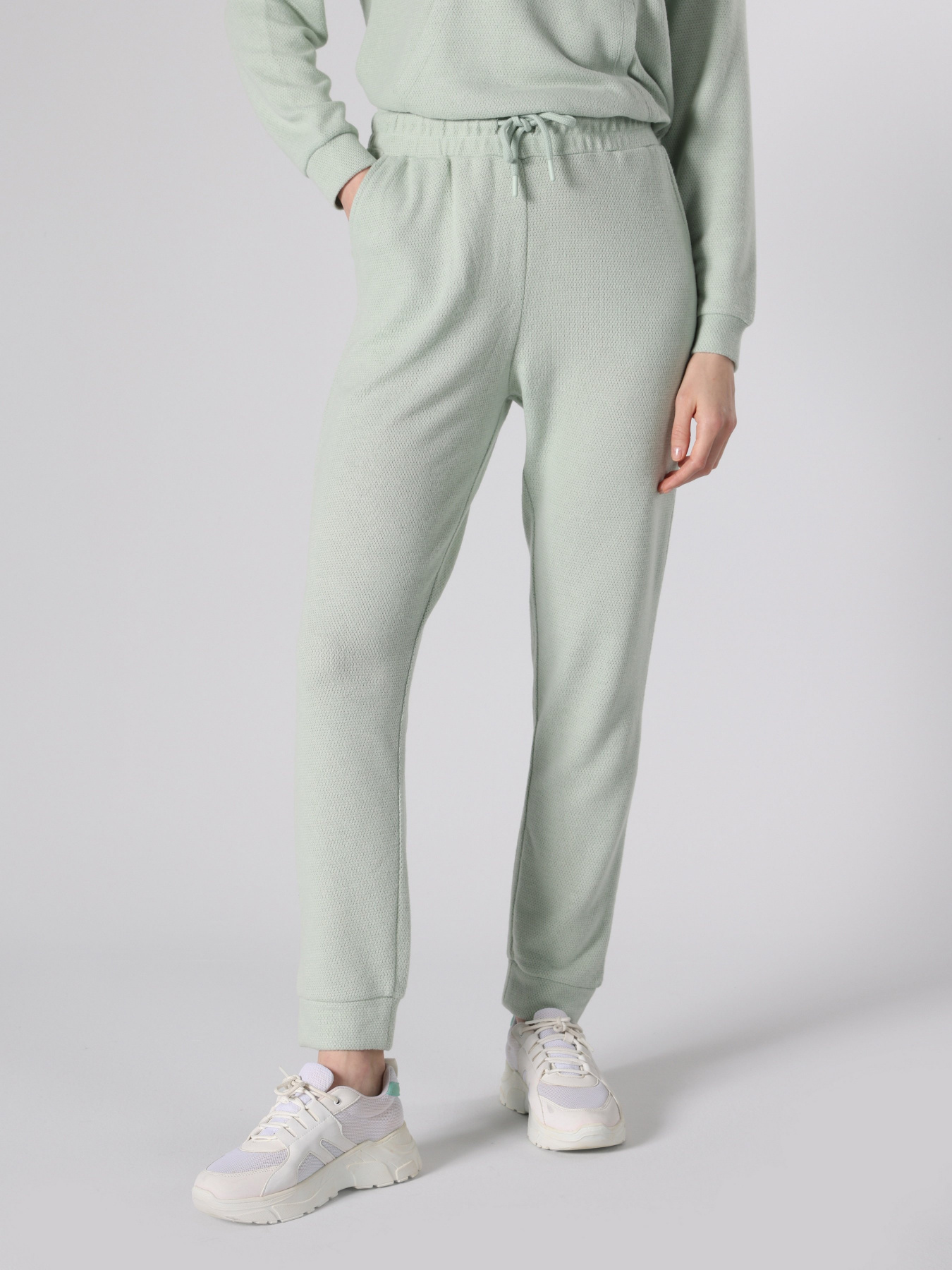 Джогери Colin’s модель CL1062038DMG Фото