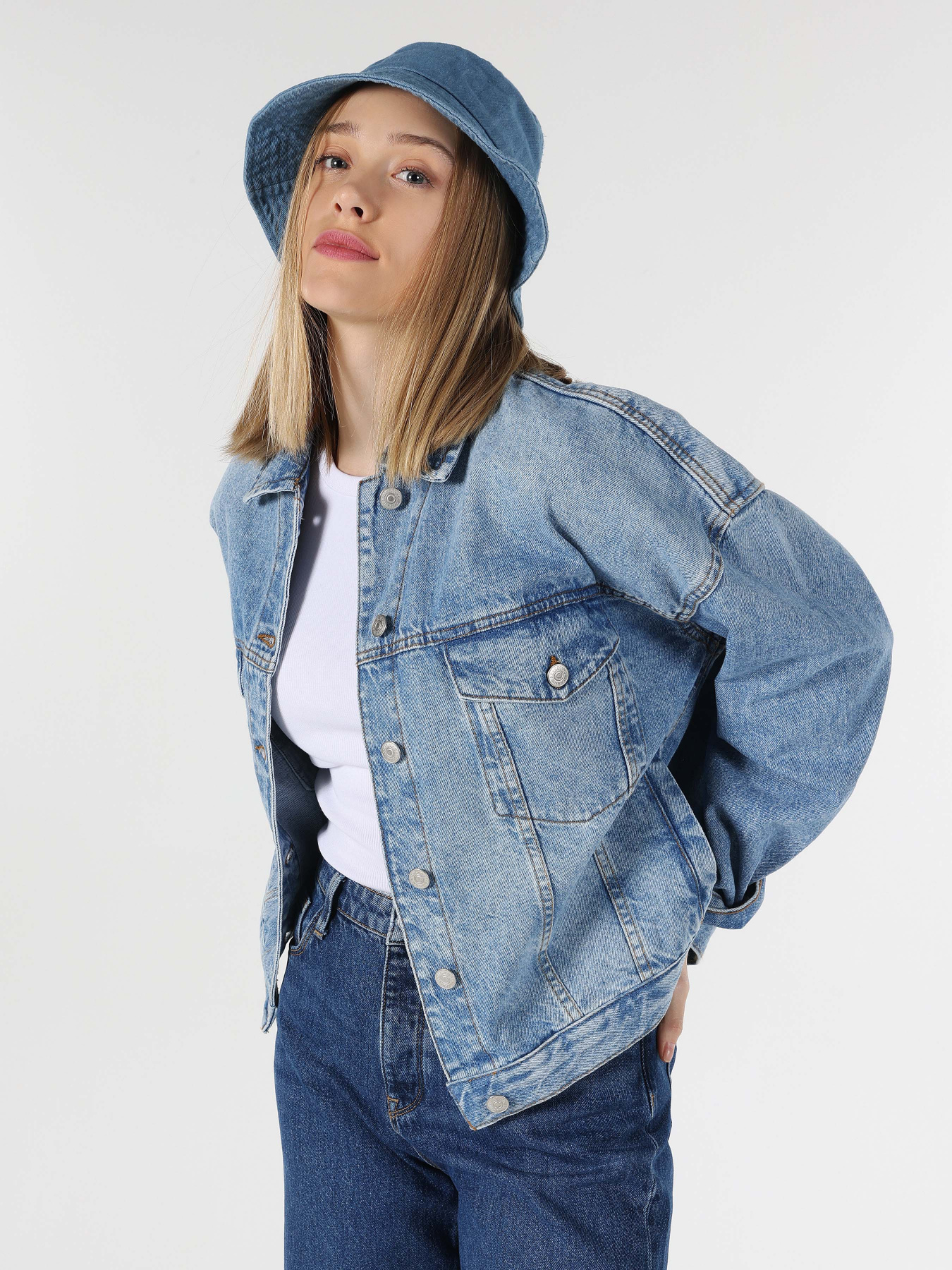 Джинсова куртка Colin’s модель CL1062332DN42412 Фото